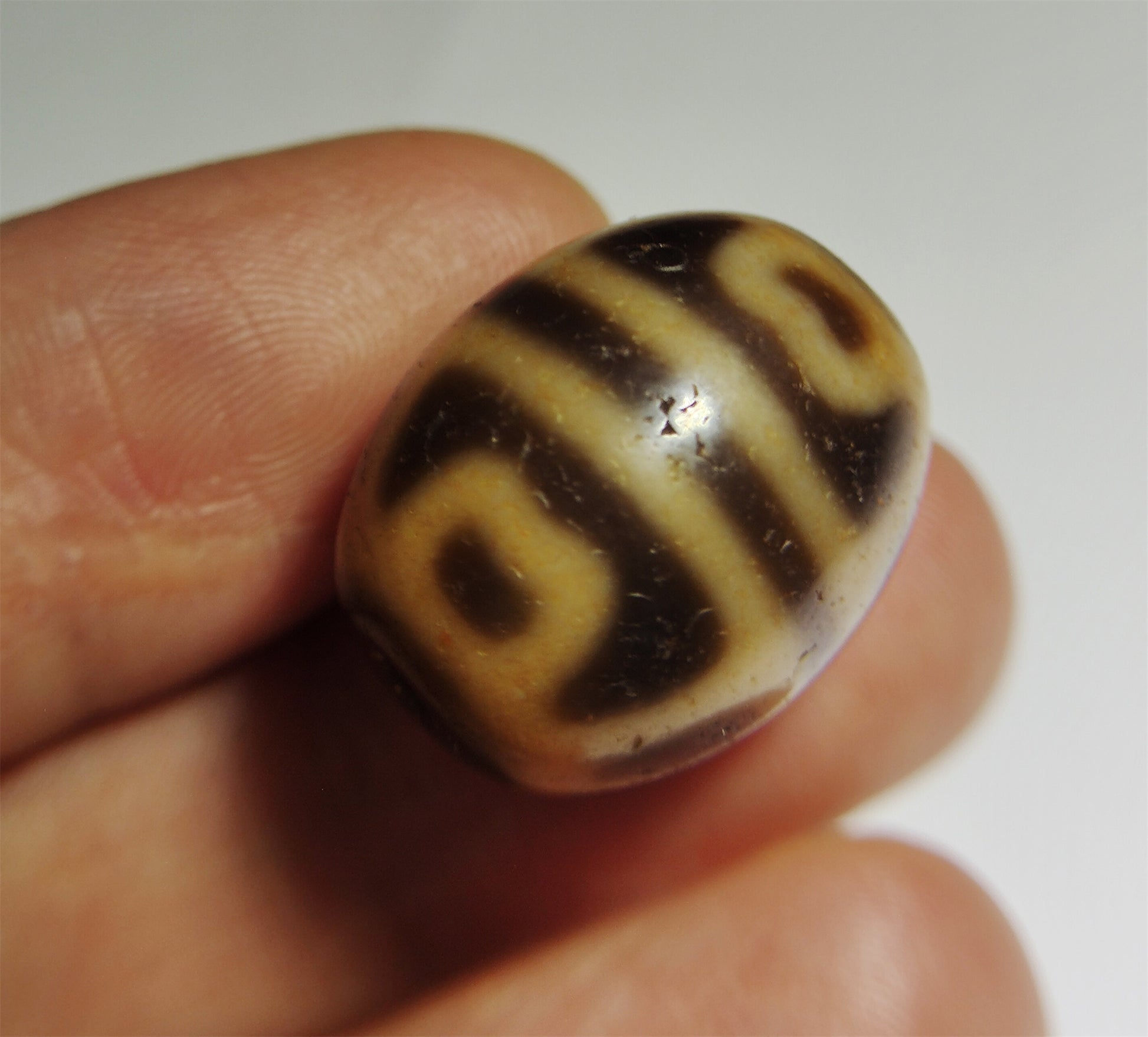 Real Tibet Ancient Six Eyes Lotus Dzi Bead Pendant Amulet Himalayas Agate Genuine Gzi Old Antique Talisman