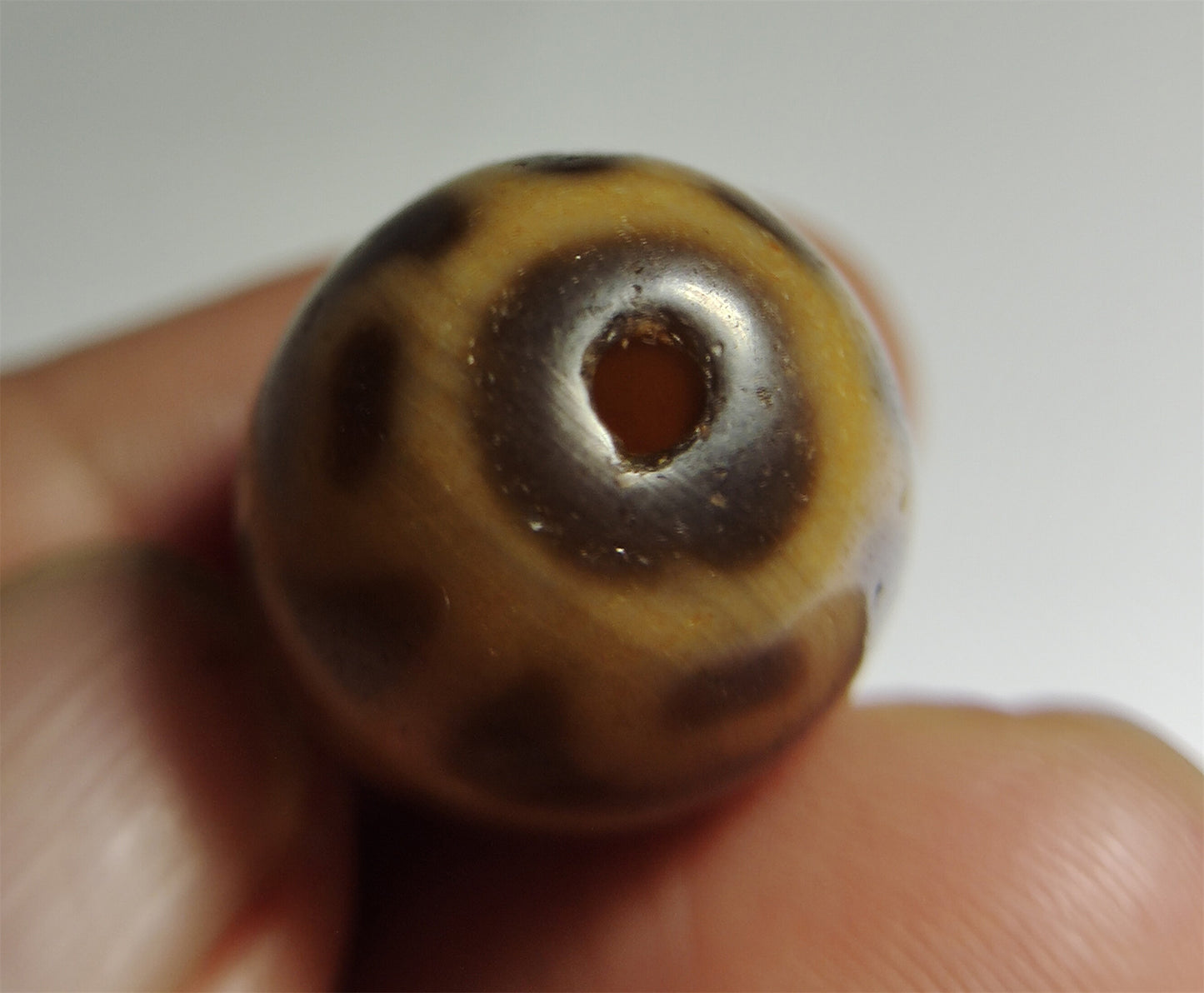 Real Tibet Ancient Six Eyes Lotus Dzi Bead Pendant Amulet Himalayas Agate Genuine Gzi Old Antique Talisman