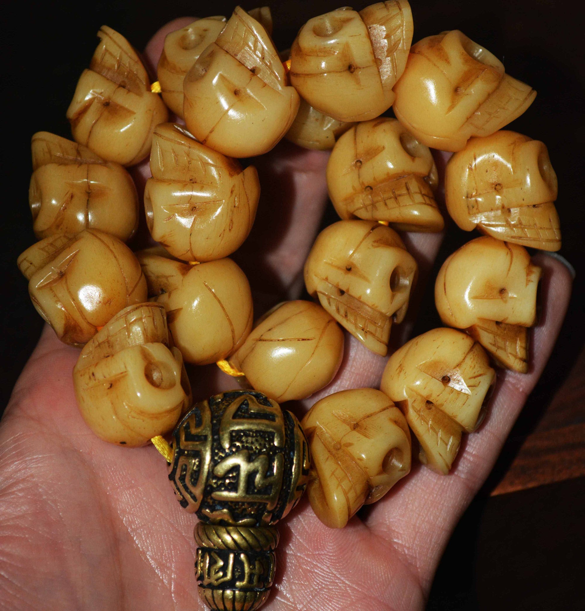 Real Tibet Old Antique Skull Mala Prayer Beads Bracelet Kapala Bone Himalayas Rosary Genuine Buddhism Worry Amulet