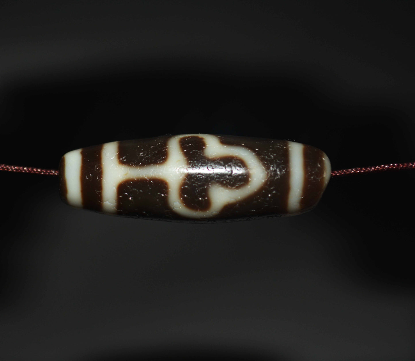 Real Tibetan Ancient Bodhi Leaf Dzi Bead Amulet Himalaya Pure Special Gzi Pendant Genuine Old Antique Agate Talisman Bracelet