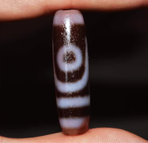 Real Tibetan Ancient Cinnabar Two Eyes Dzi Bead Amulet Himalayan Old Antique Agate Bloodspots 2 Eyed Pure Gzi Pendant Talisman Bracelet