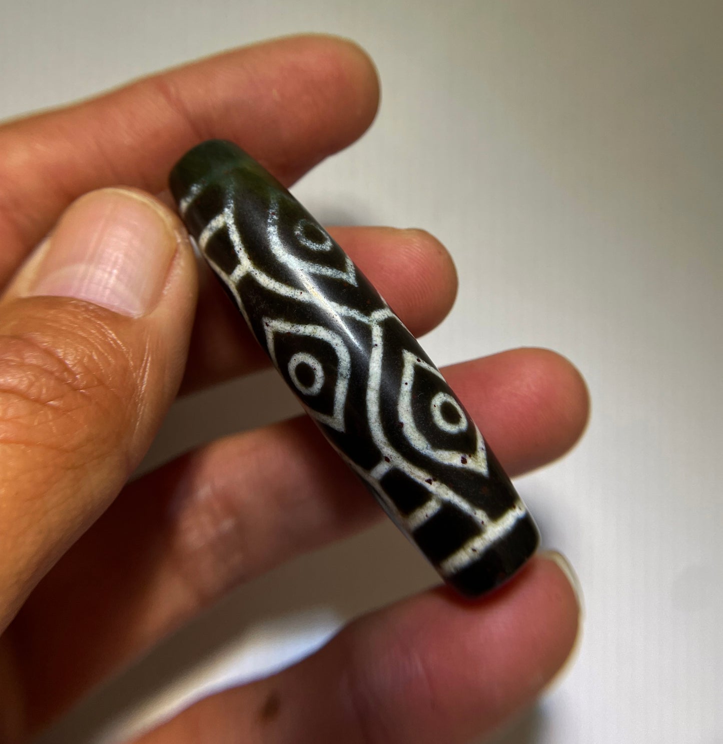 Real Tibetan Ancient Dragon Six Eyes Dzi Bead Pendant Amulet Himalayan Old Antique Agate Cinnabar Bloodspots 6 Eyed Pure Gzi Talisman