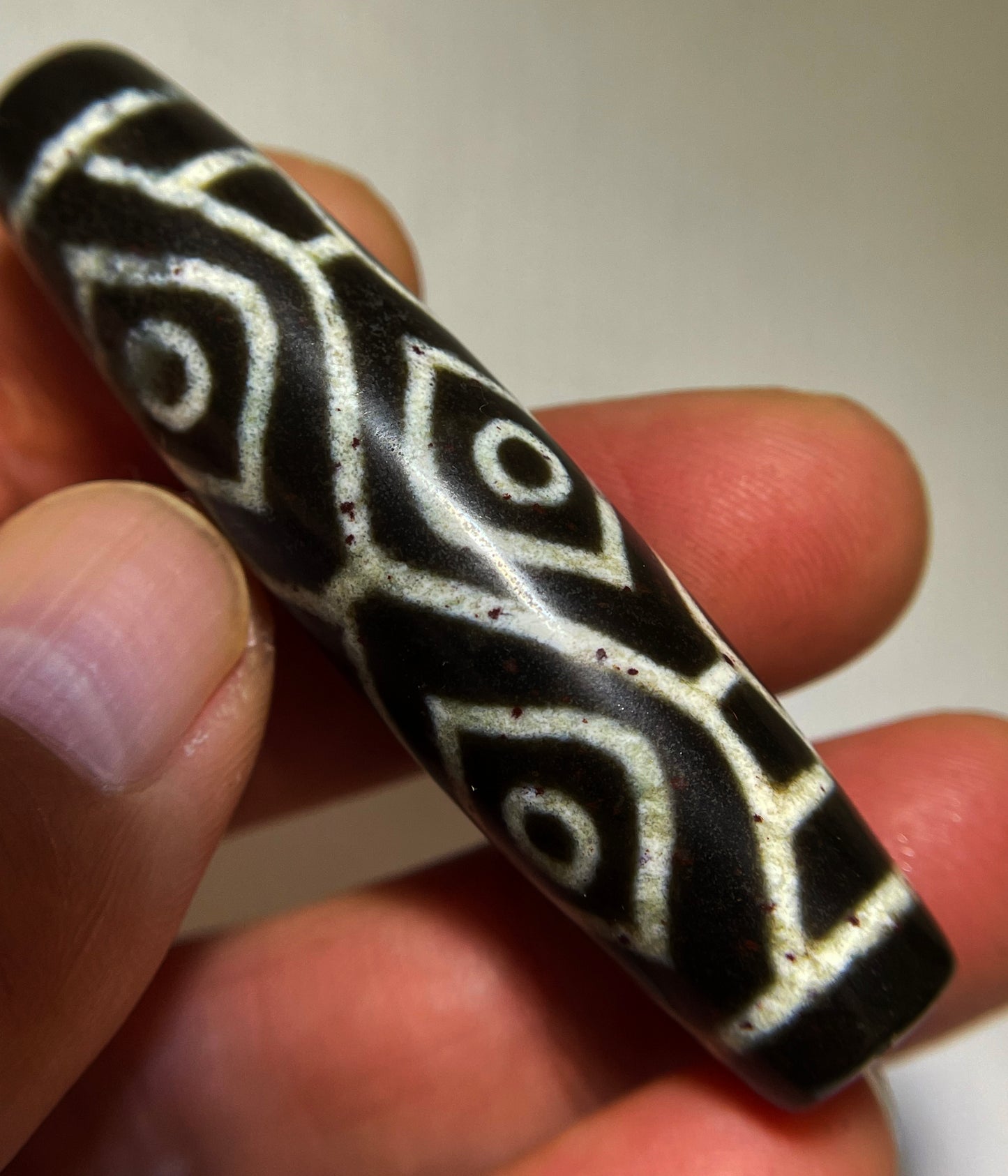 Real Tibetan Ancient Dragon Six Eyes Dzi Bead Pendant Amulet Himalayan Old Antique Agate Cinnabar Bloodspots 6 Eyed Pure Gzi Talisman