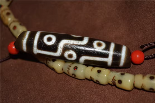 Real Tibetan Ancient Nine Eyes Dzi Bead Amulet Pendant Himalayan Agate 9 Eyed Gzi Old Talisman