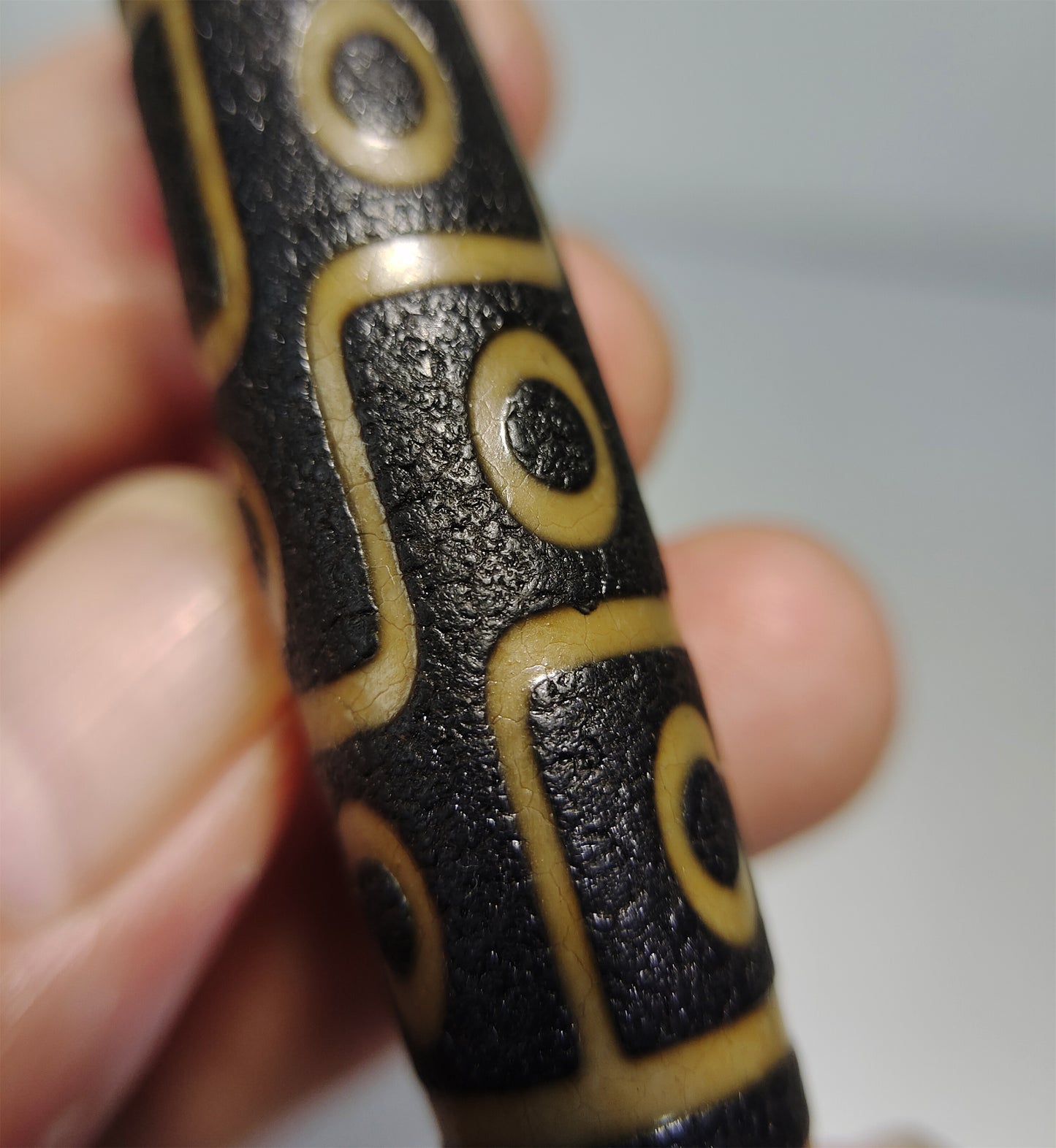 Real Tibetan Ancient Nine Eyes Dzi Bead Amulet