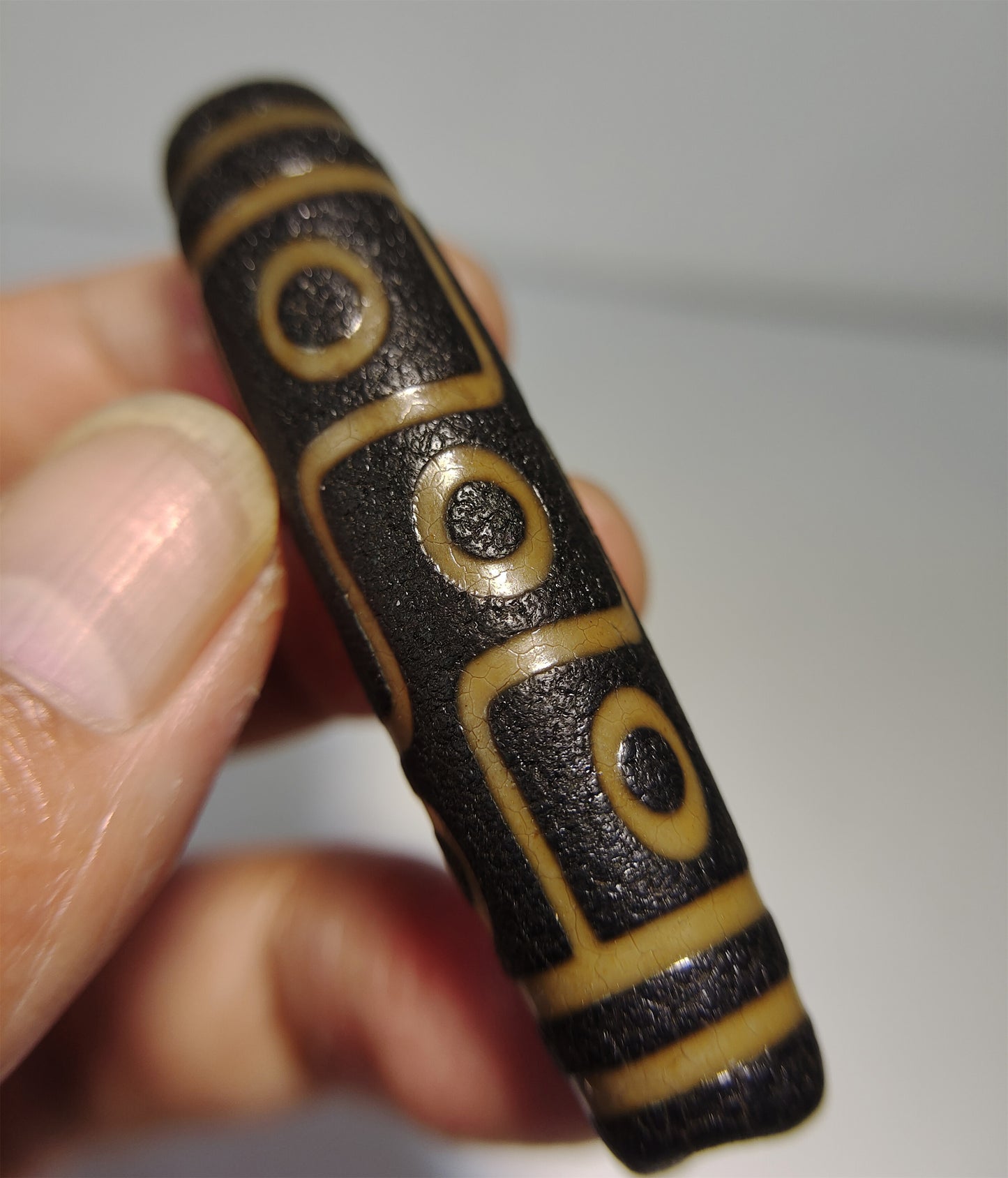 Real Tibetan Ancient Nine Eyes Dzi Bead Amulet