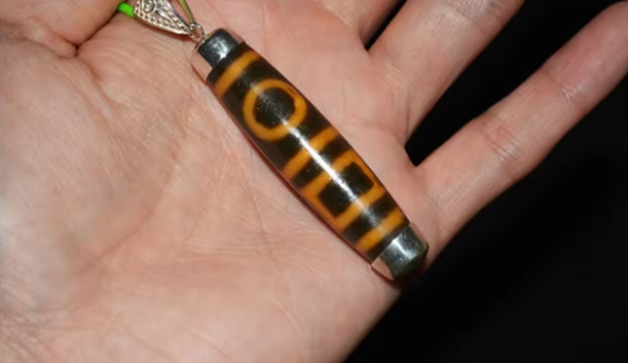 Real Tibetan Ancient Sakor Namkor Dzi Bead Pendant Amulet Tibet Heaven and Earth Agate Genuine Gzi Old Antique Talisman