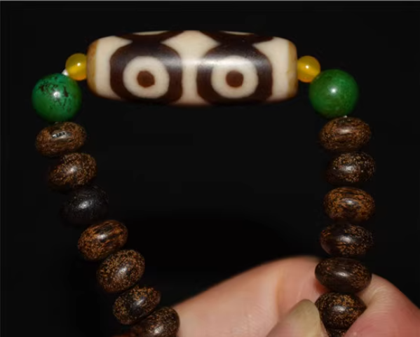 Real Tibetan Ancient Six Eyes Dzi Bead Amulet Himalayan Pure 6 Eyed Gzi Bracelet Genuine Old Antique Agate Talisman Bracelet