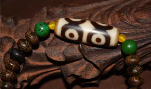 Real Tibetan Ancient Six Eyes Dzi Bead Amulet Himalayan Pure 6 Eyed Gzi Bracelet Genuine Old Antique Agate Talisman Bracelet