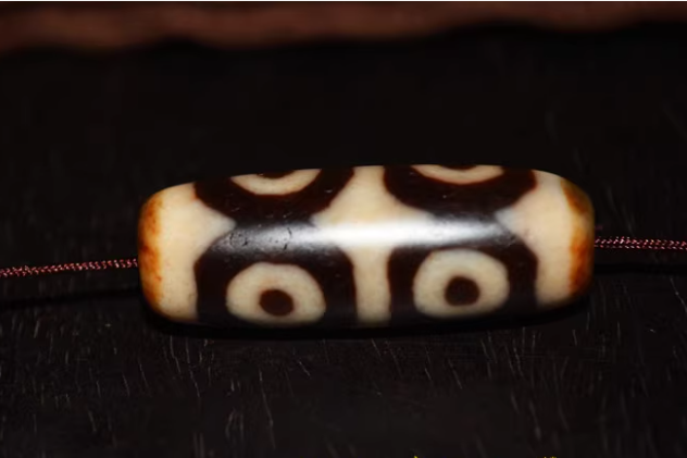 Real Tibet Ancient Six Eyes Dzi Bead Amulet Pendant Himalaya Agate 6 Eyed Gzi Old Antique Talisman