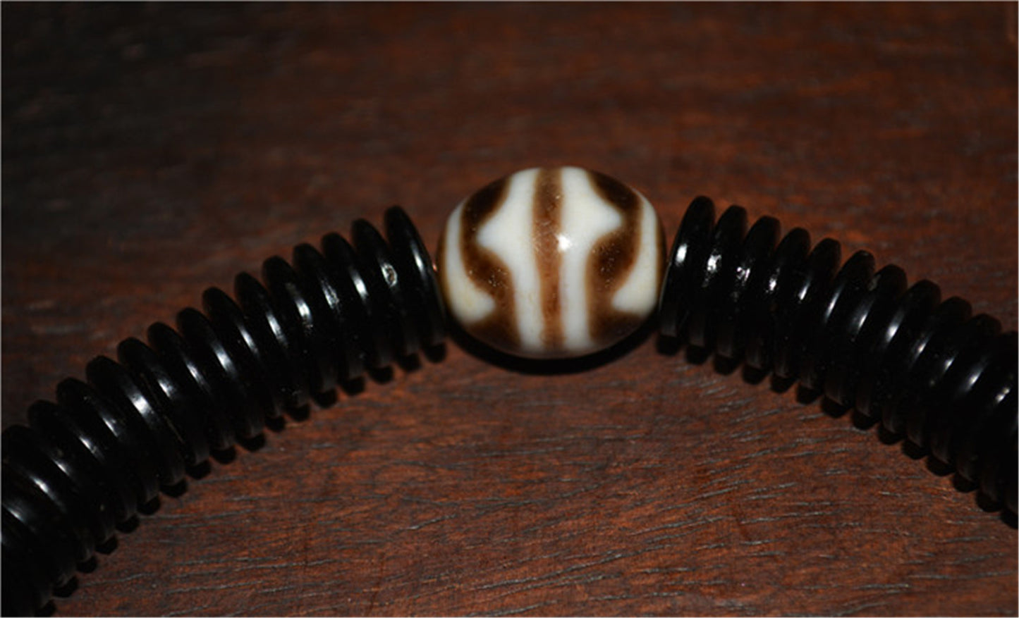 Real Tibetan Ancient Tiger Tooth Dzi Bead Bracelet Water Wave Amulet Himalayan Agate Pure Gzi Dice Talisman Mala