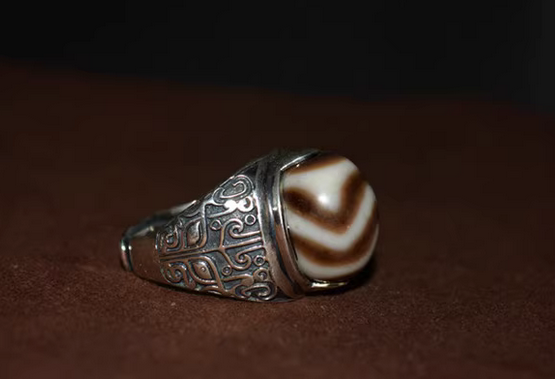 Real Tibetan Ancient Tiger Tooth Dzi Bead Ring Amulet Himalayan Water Wave Pure Zigzag Gzi Genuine Old Antique Agate Talisman