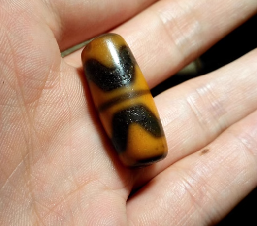 Real Tibetan Ancient Tiger Tooth Dzi Bead Water Wave Amulet Himalayan Agate Pure Genuine Old Gzi Pendant Talisman