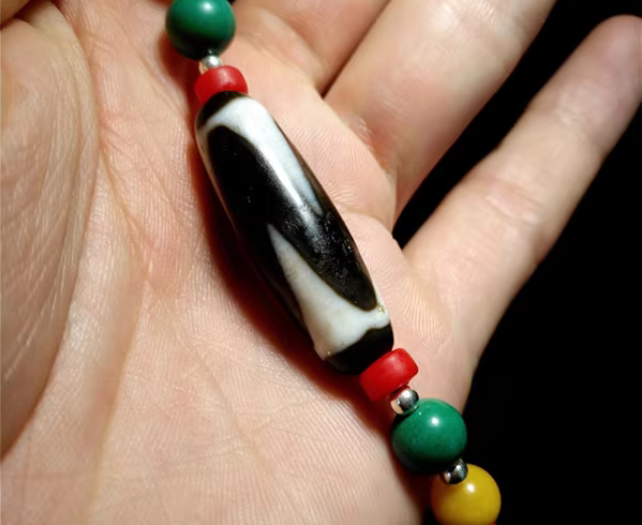 Real Tibetan Ancient Tiger Tooth Dzi Bead Water Wave Amulet Himalayan Pendant Agate Pure Genuine Gzi
