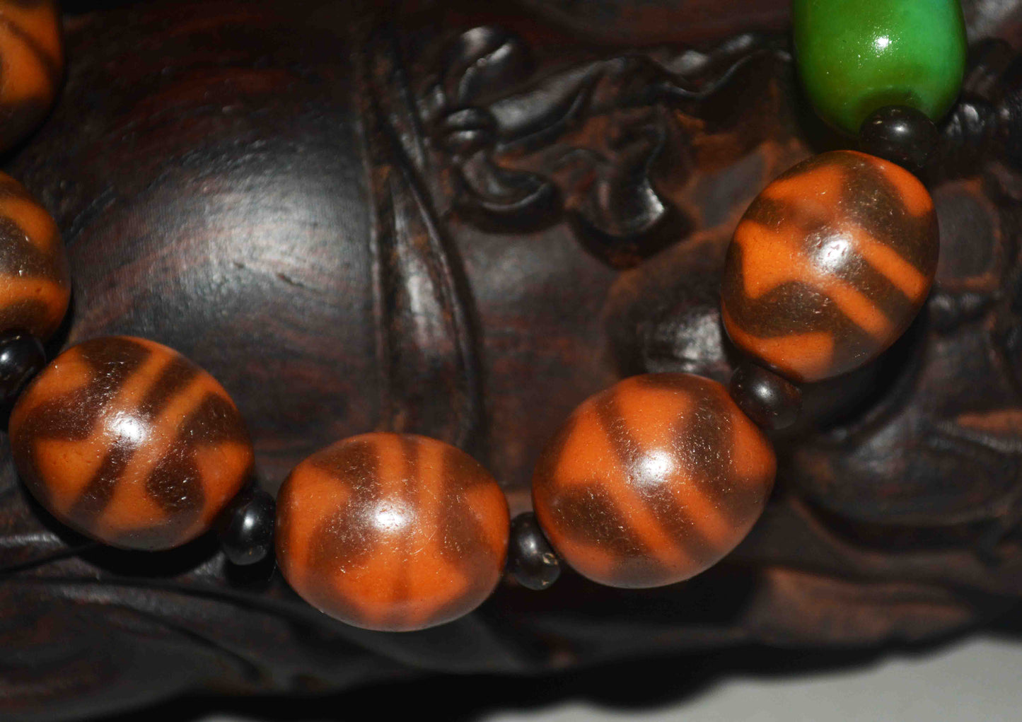 Real Tibetan Ancient Tiger Tooth Water Wave Dzi Bead Amulet Bracelet Himalayan Agate Pure Genuine Gzi Old Antique Talisman