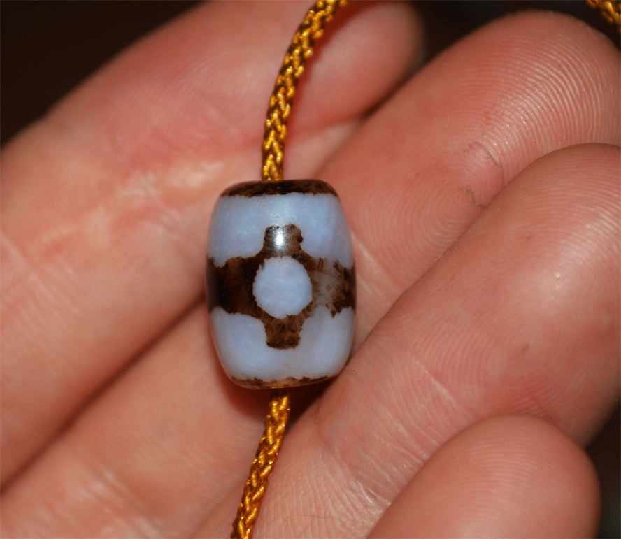 Real Tibetan Antique Three Eyed Dzi Bead Amulet Himalaya Pure 3 Eyes Gzi Pendant Genuine Old Antique Agate Talisman Mini