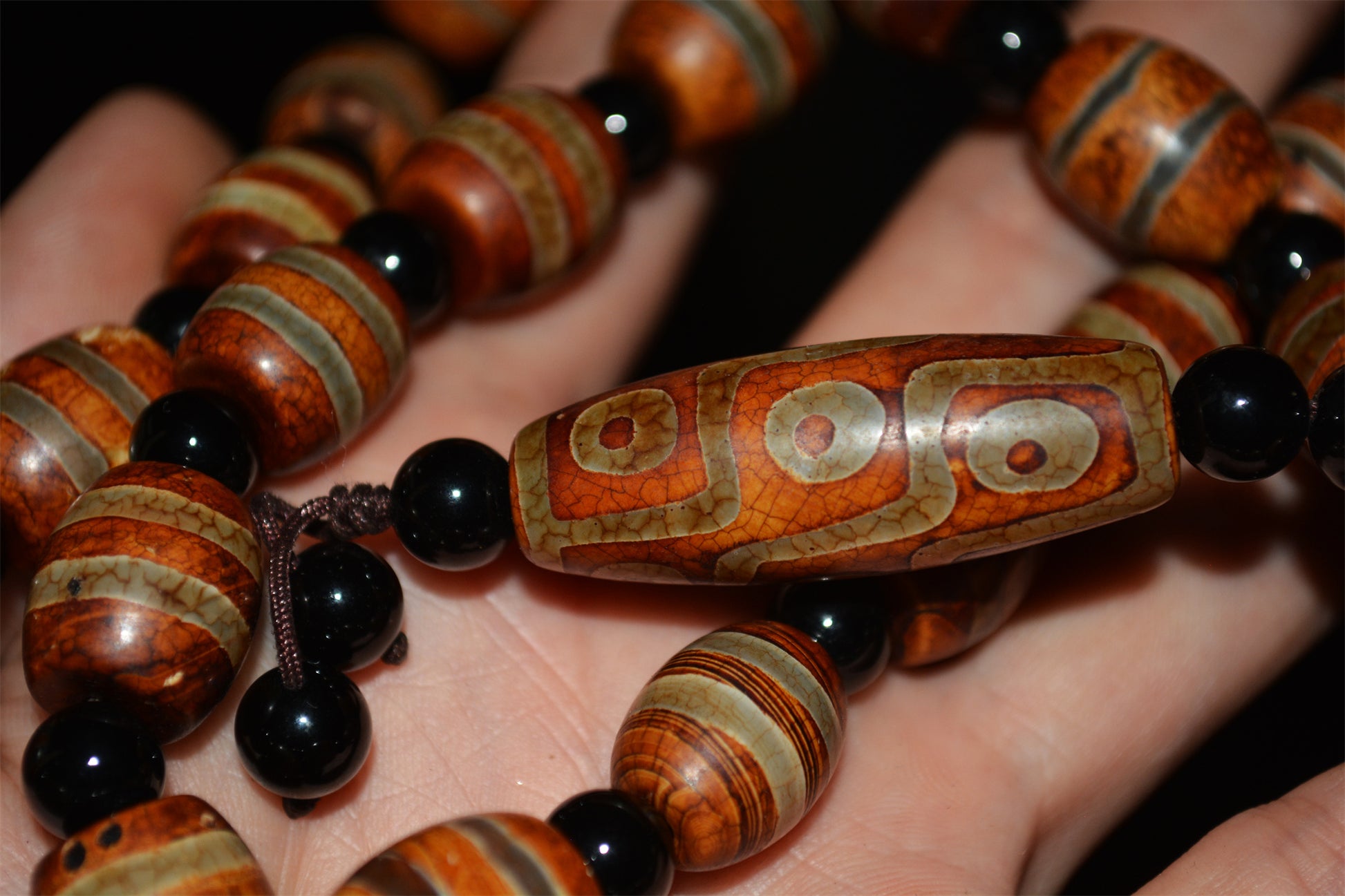 Real Tibetan Old Ancient Nine Eyes Dzi Bead Necklace Mala Prayer Beads Amulet Himalaya Agate Pure Gzi Pyu Striped