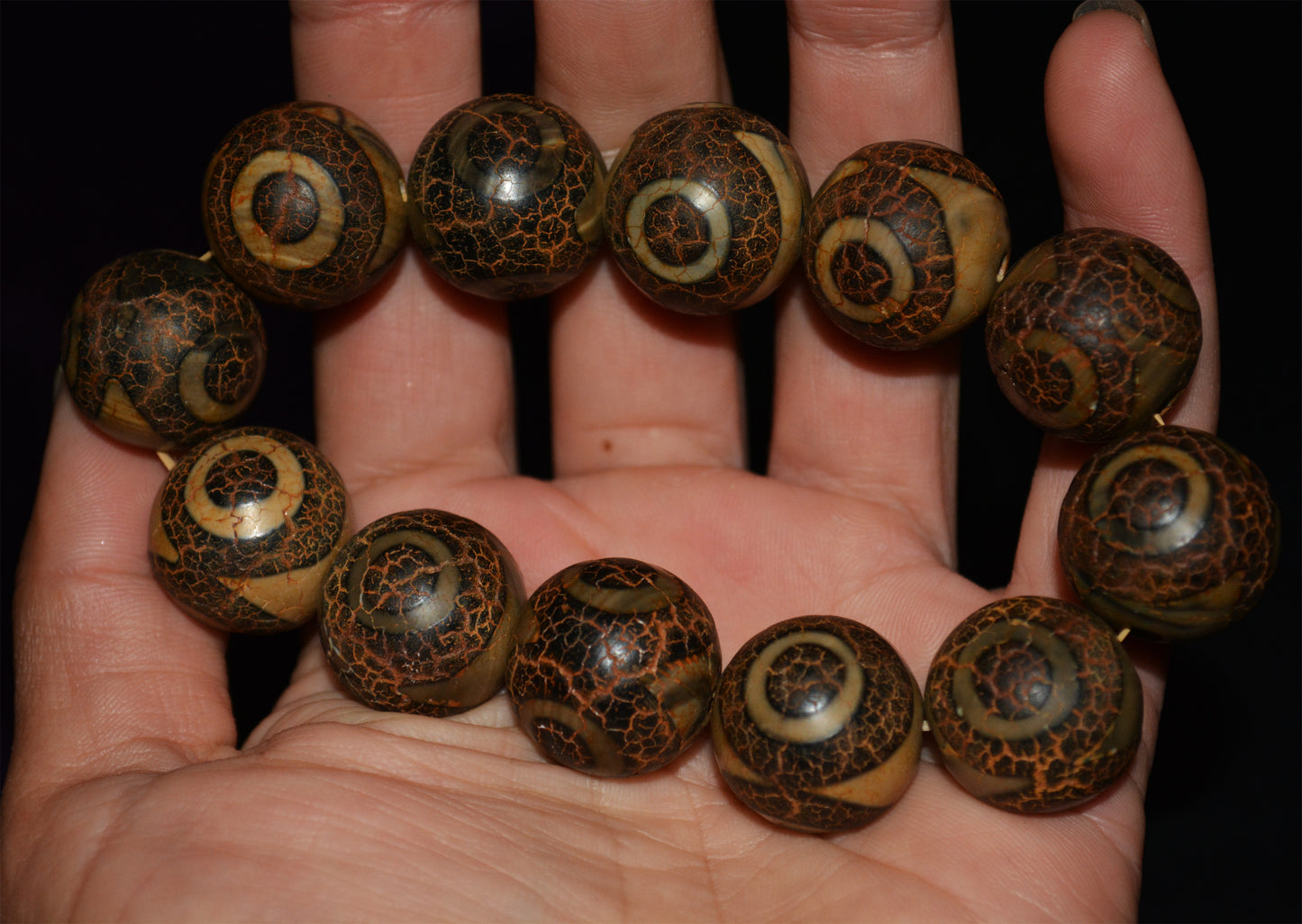Real Tibetan Old Ancient Three Eyes Dzi Bead Bracelet Talisman Himalayan Amulet Agate Stone Pure 3 Eyed Gzi Mala