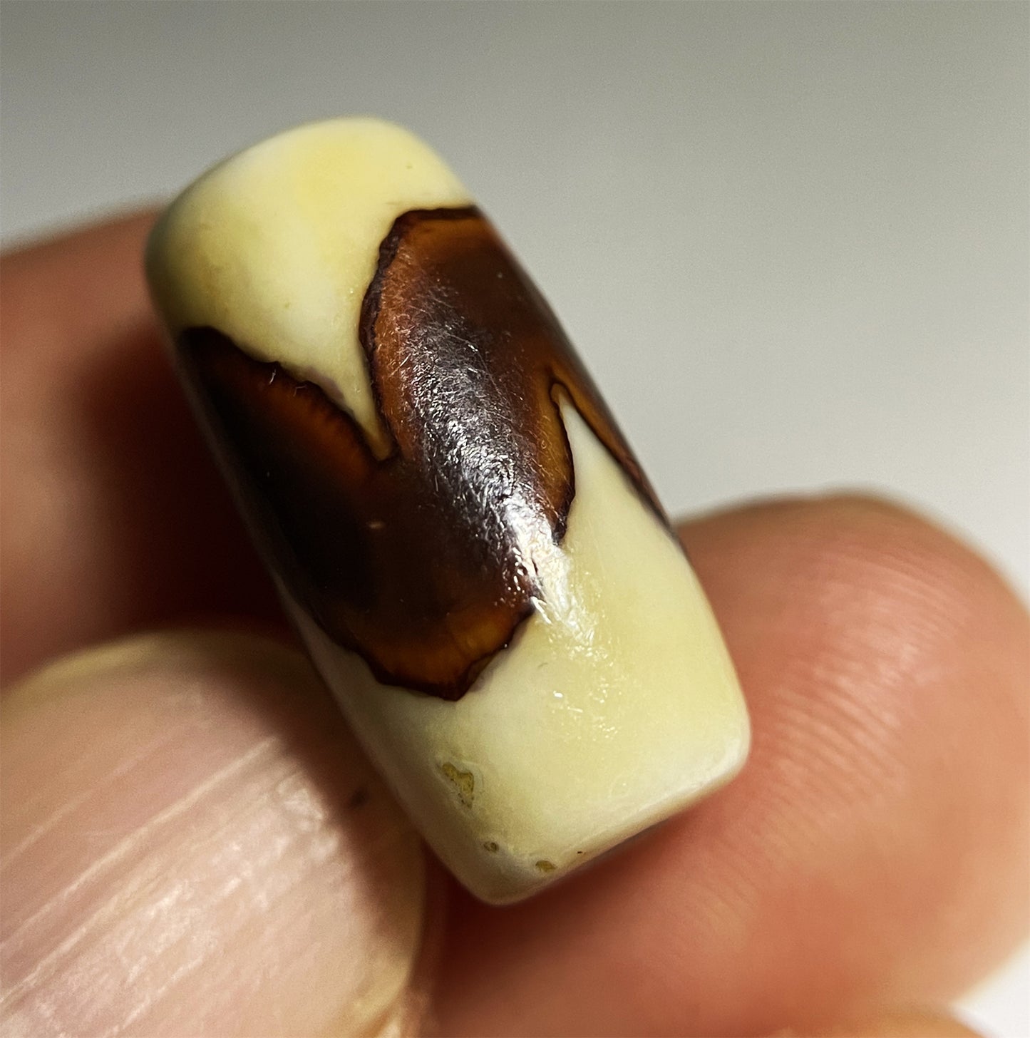 Real Tibetan Old Ancient Tiger Tooth Dzi Bead Amulet Himalayan Pendant Agate Pure Water Wave Zigzag Gzi Antique Talisman Bracelet