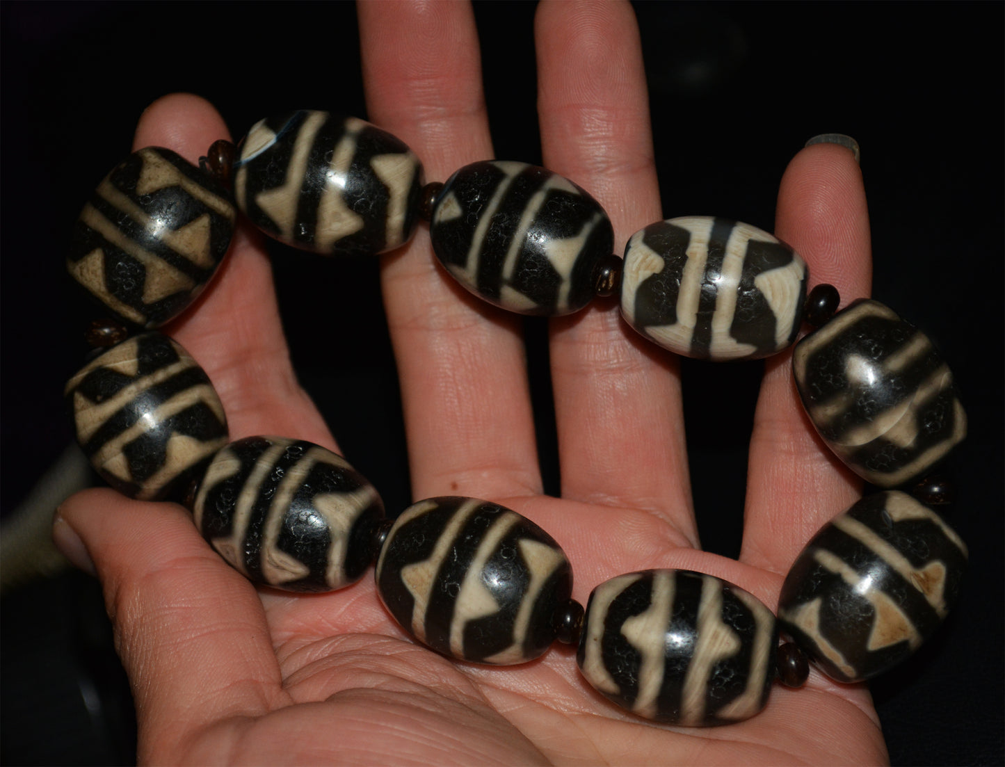 Real Tibetan Old Ancient Tiger Tooth Dzi Bead Bracelet Amulet Himalaya Water Wave Pure Zigzag Gzi Talisman Mala