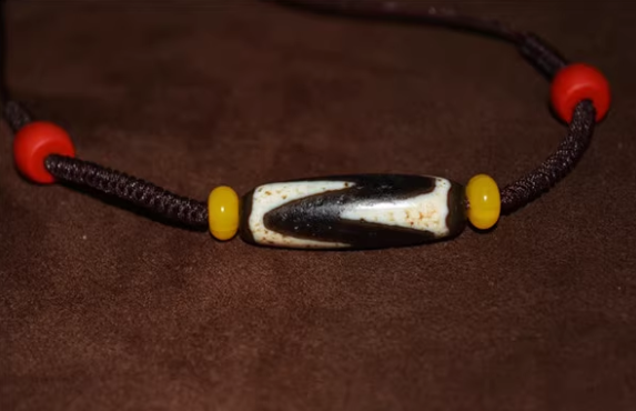 Real Tibetan Old Ancient Tiger Tooth Dzi Bead Water Wave Amulet Himalayan Pendant Agate Pure Genuine Gzi Talisman
