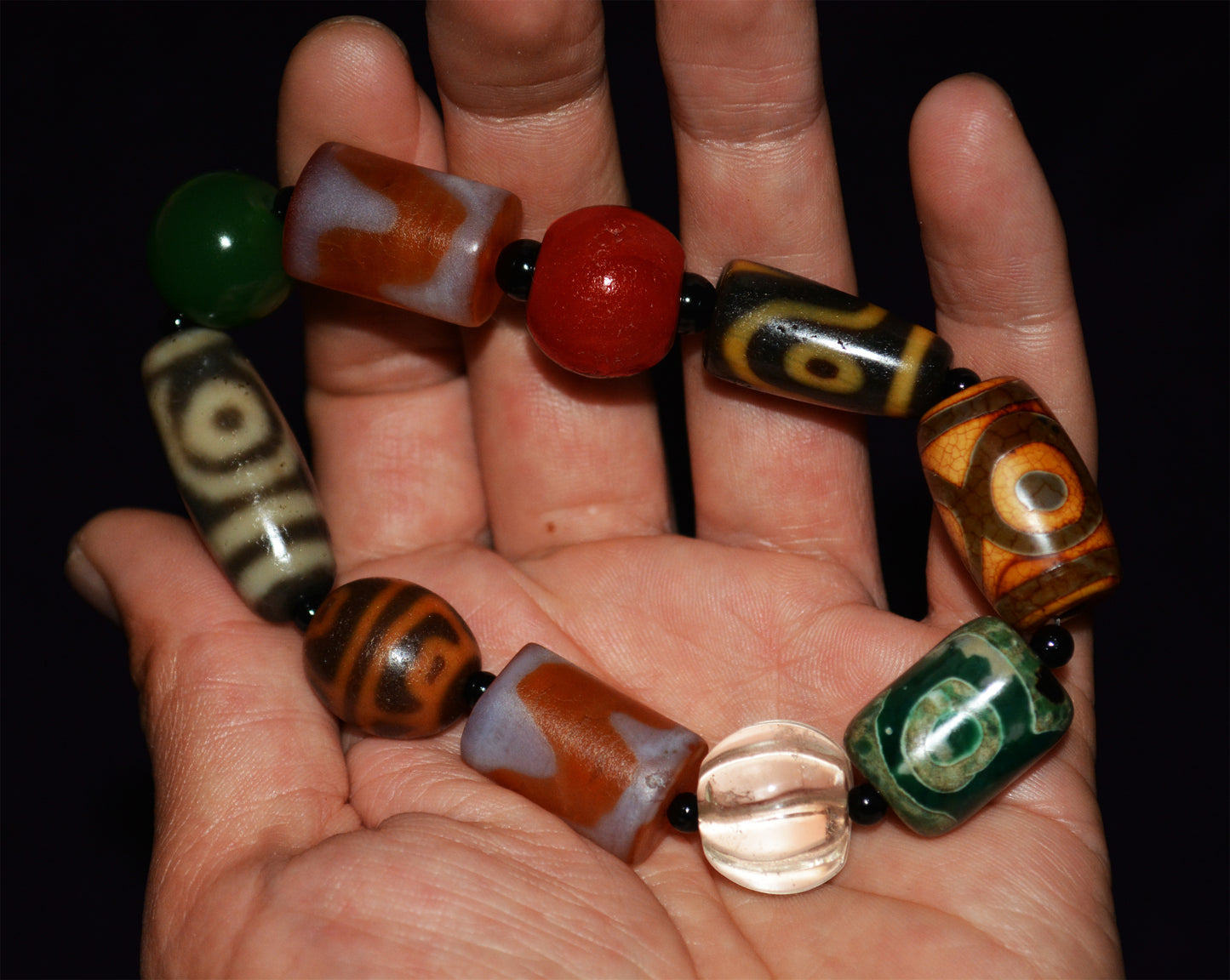 Real Himalaya Ancient Dzi Bead Bracelet Tiger Tooth Two Eyes Three Eyed Crystal Pema Raka Nanhong Agate Mala Prayer Beads