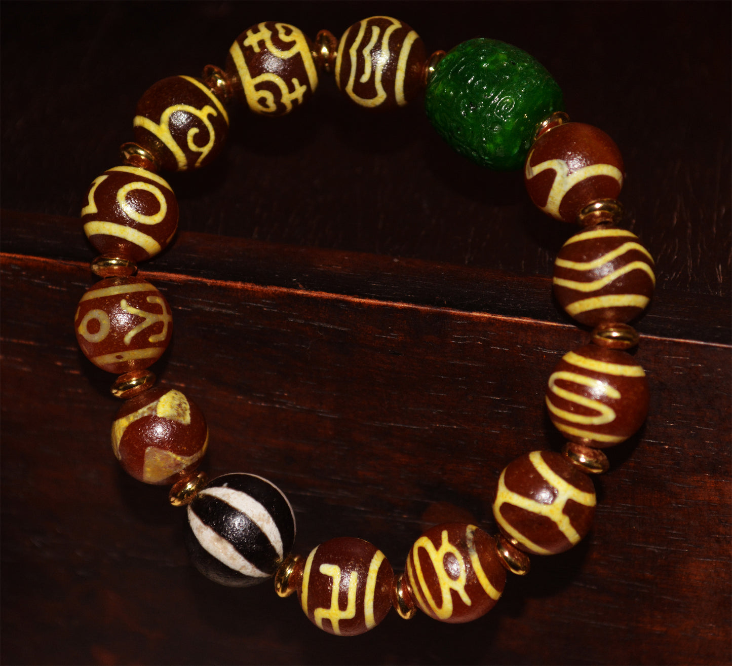 Real Tibetan Old Ancient Water Wave Dzi Beads Bracelet Amulet Mala Himalayan Agate Nectar Bottle Tiger Tooth Gzi Tibet Prayer Talisman