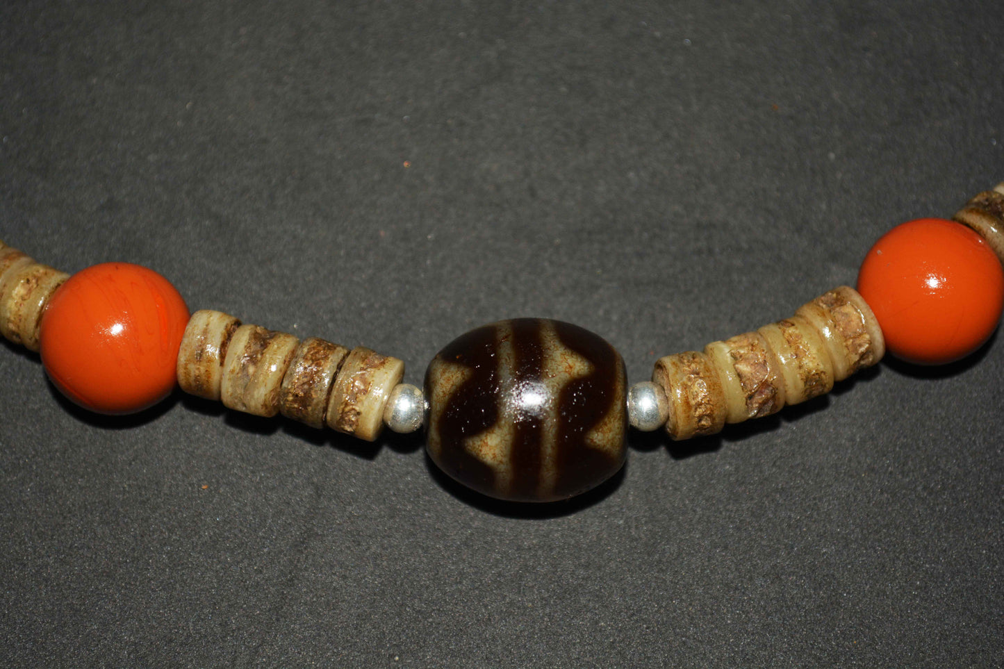 Real Tibetan Old Antique Kapala Bone Mala Prayer Beads Bracelet Rosary Himalayas Tiger Tooth Dzi Bead Worry Necklace Amulet