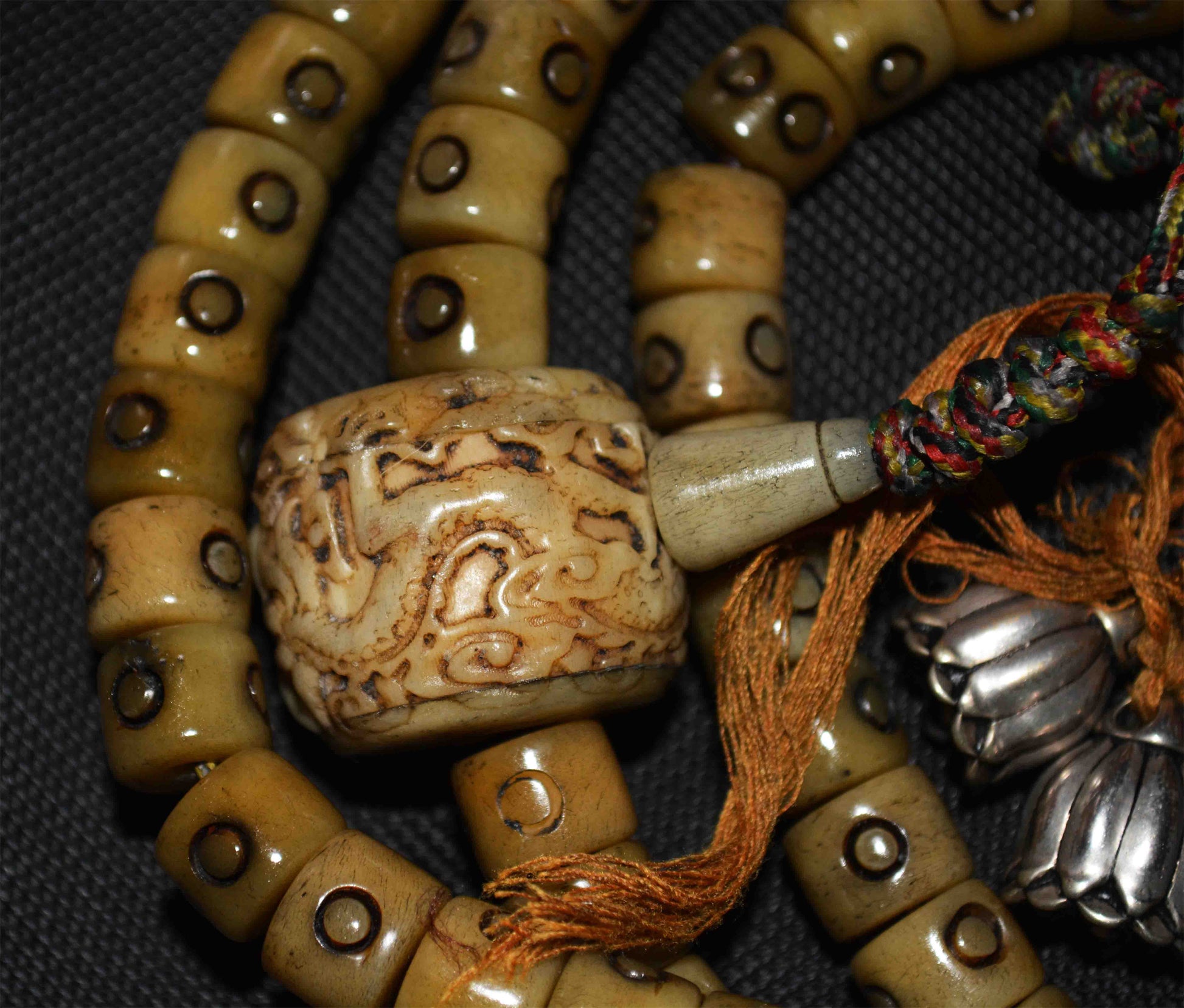 Real Tibetan Old Antique Kapala Bone Prayer Beads Mala Bracelet Rosary Himalaya Genuine 108 Buddhism Worry Necklace Amulet