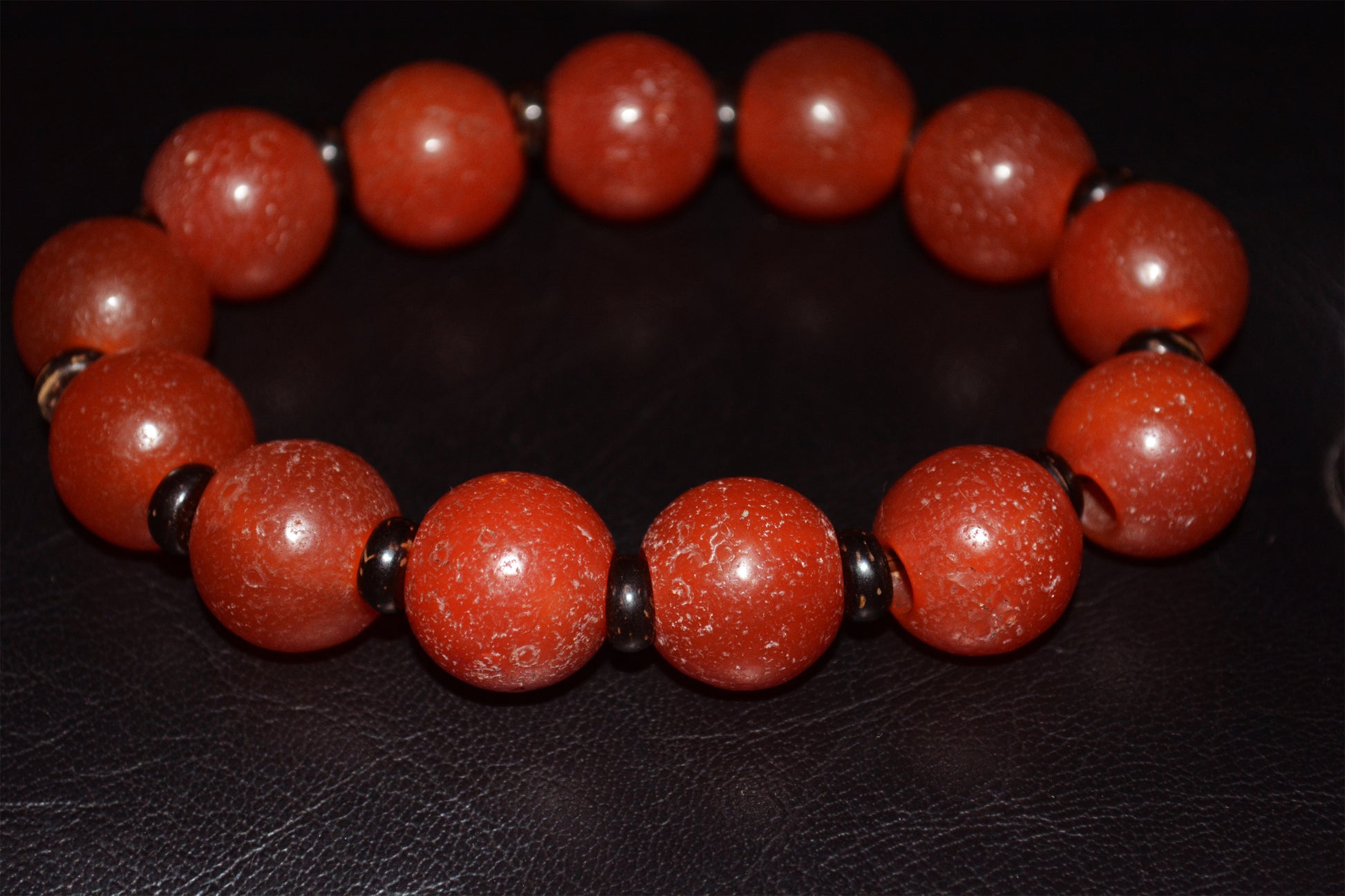 Real Tibetan Old Antique Pema Raka Agate Bracelet Mala Prayer Beads Nanhong Carnelian Rosary Himalaya Genuine Worry Amulet