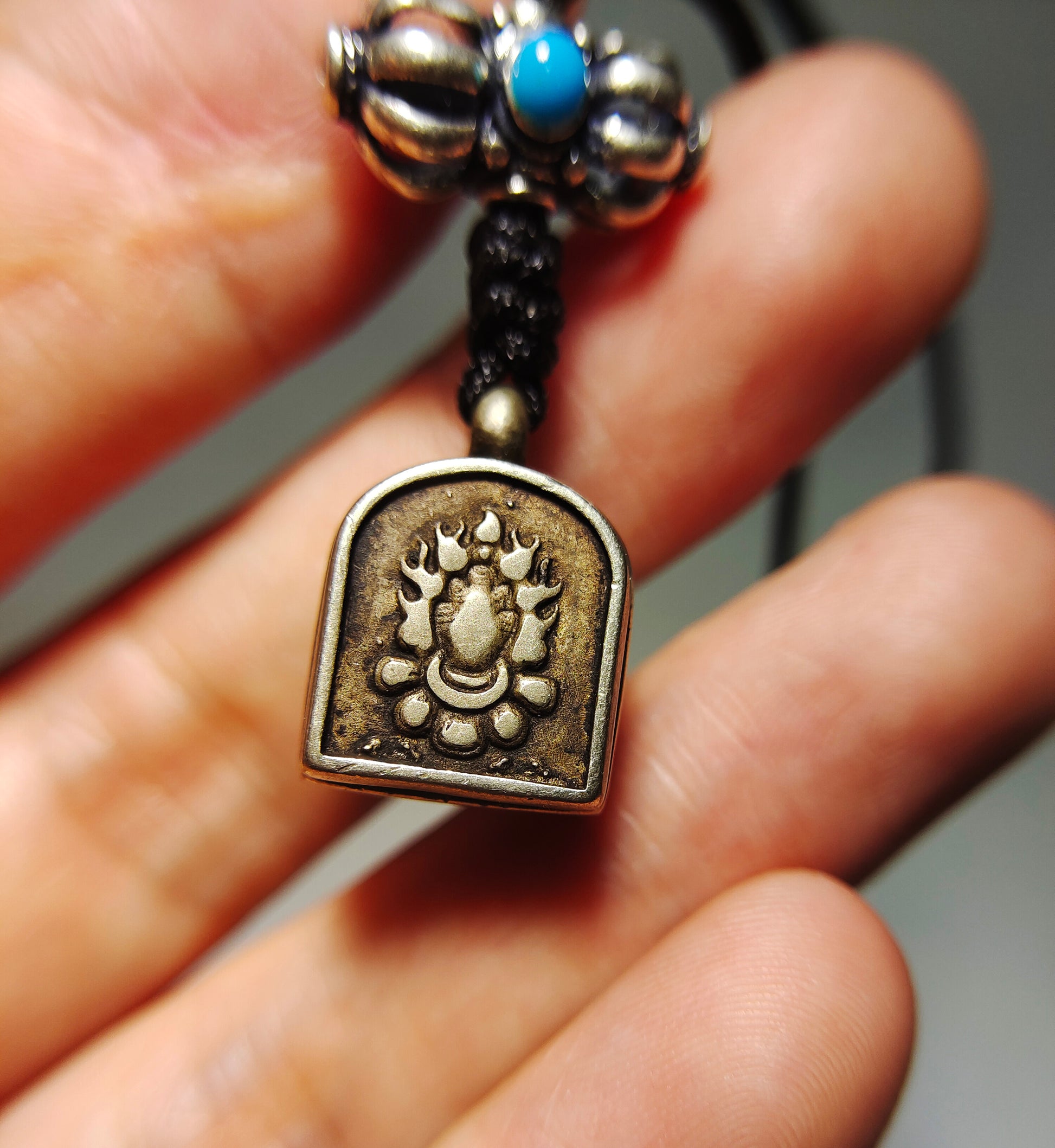 Real Tibetan Old Antique Silver Gau Prayer Box Ghau Niche Pendant Shrine Himalaya Amulet Talisman