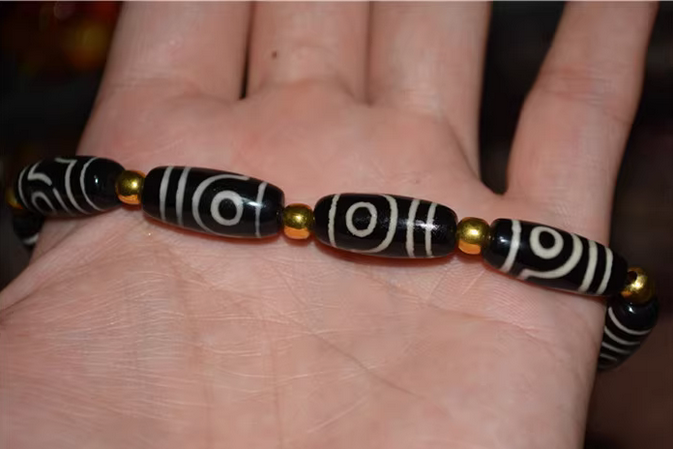 Real Tibetan Old Antique Two Eye Dzi Bead Amulet Bracelet Mala Himalaya Agate Genuine 2 Eyed Pure Gzi Talisman