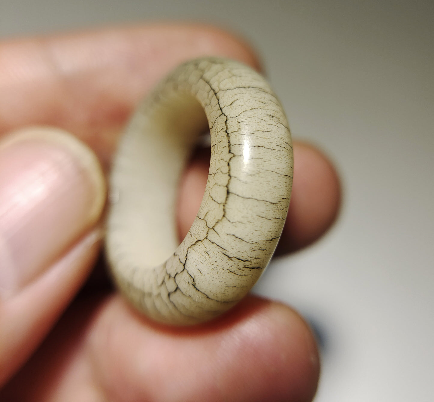 Real Tibetan Old Antique Yak Bone Pendant Ring Amulet Mala Prayer Kapala Bead Doughnut Lucky Talisman