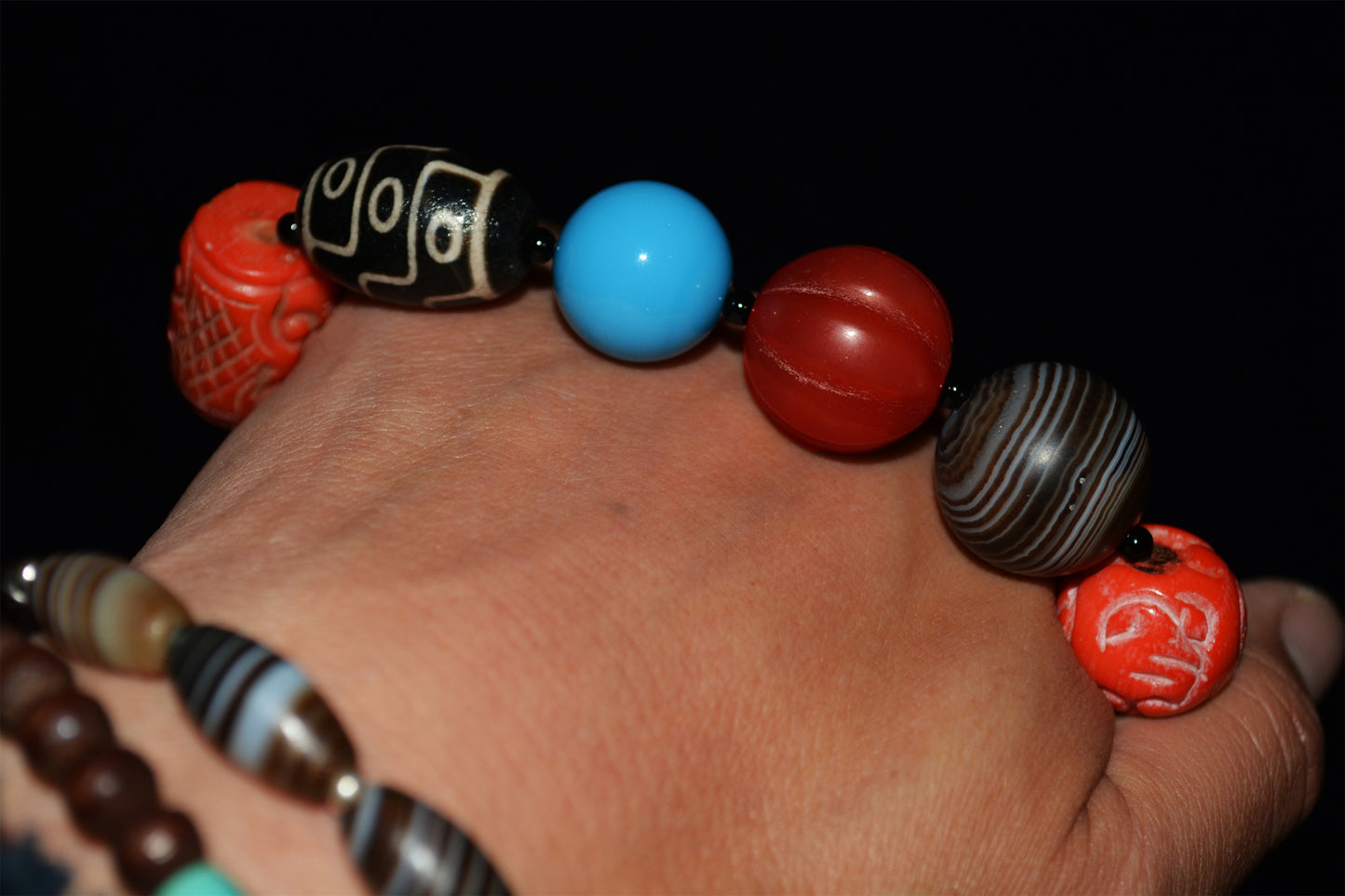 Real Tibetan Old Ancient Red Coral Bracelet Crystal Turquoise Amber Pema Raka Nanhong Agate Nine Eyes Dzi Bead Mala Prayer Beads西藏千年至纯多宝手串九眼天珠红珊瑚绿松石蜜蜡南红药师珠手链喜马拉雅藏传