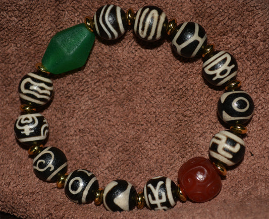 Real tibetan pure tiger tooth three eyes dzi bead amulet genuine old ancient himalaya agate garuda bird water wave green tara sakor namkor ruyi nectar bottle god of wealth gzi pendant talisman bracelet