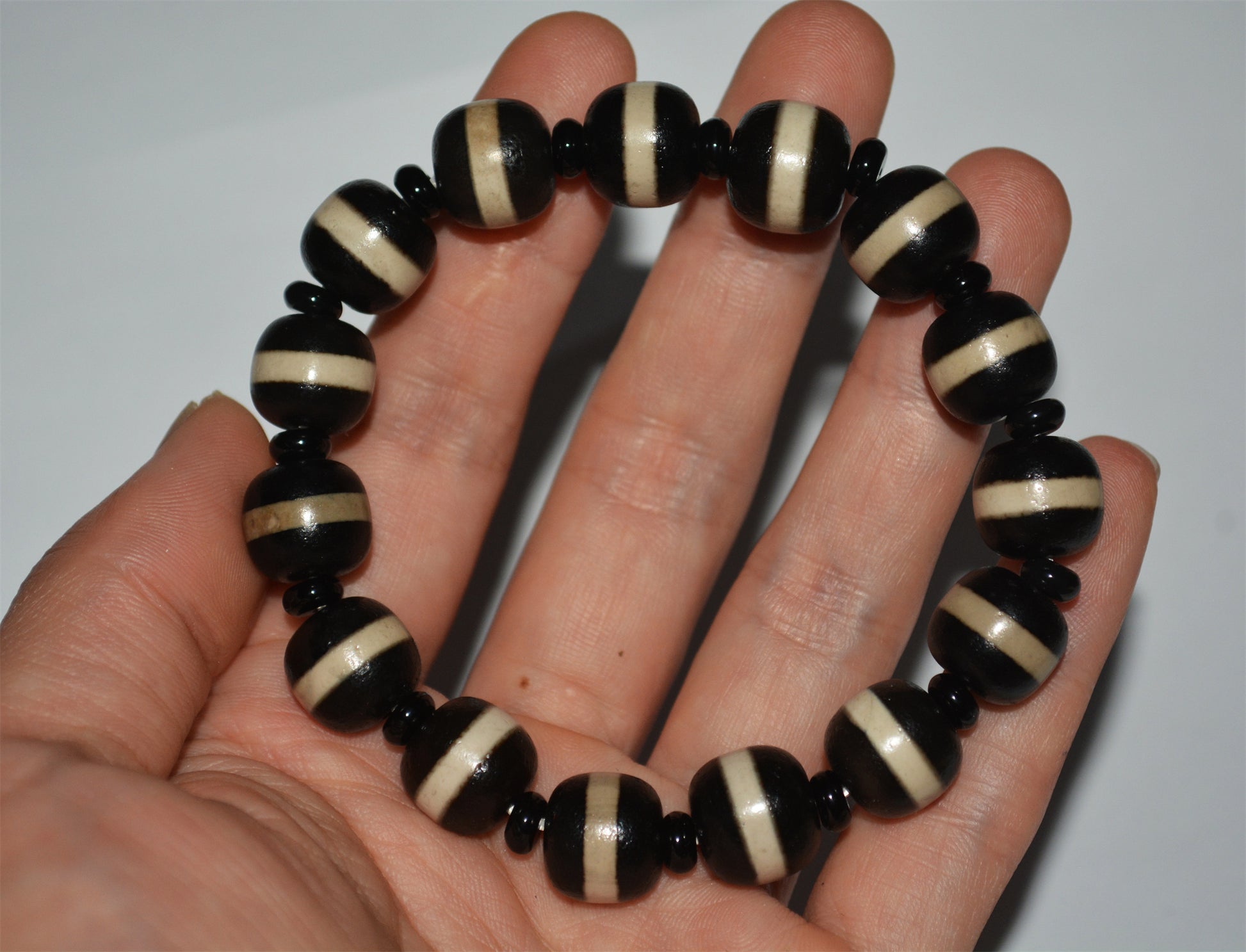 Real tibetan striped medicine dzi bead bracelet amulet genuine old ancient himalaya agate sulemani banded carnelian gzi pure pendant talisman mala prayer