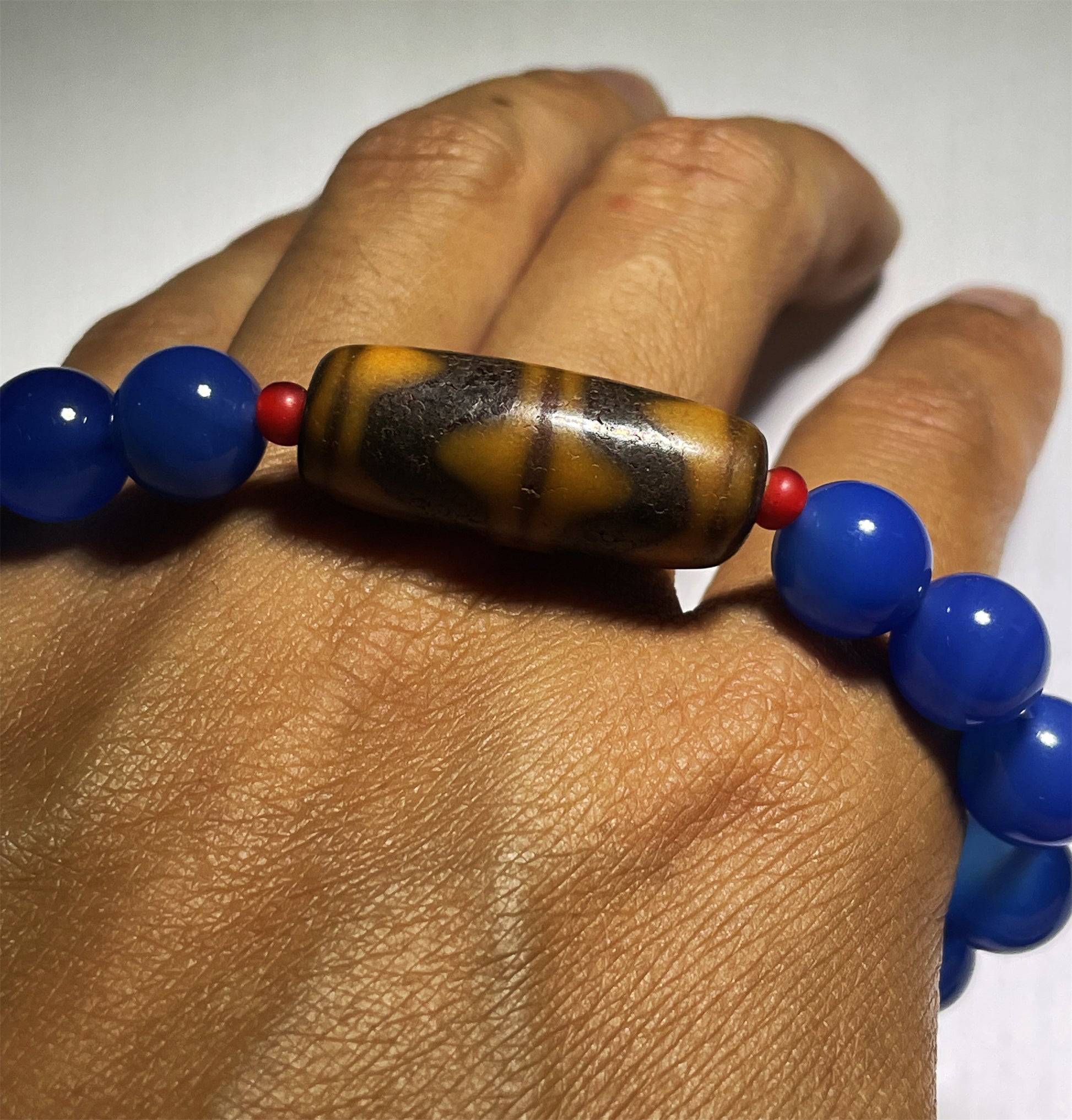 Tibetan Ancient Real Double Water Wave Dzi Bead Amulet Himalayas Genuine Zigzag Agate Tiger Tooth Gzi Bracelet Mala Talisman