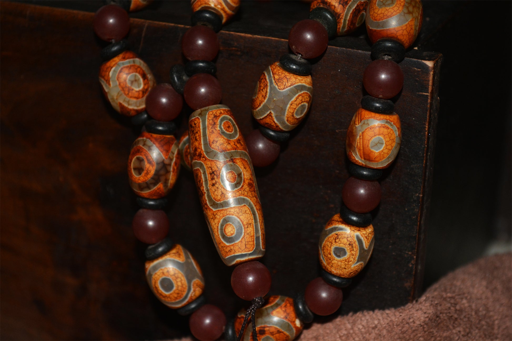 Tibetan Real Ancient Nine Three Eyes Dzi Bead Mala Prayer Beads Amulet Himalayas Genuine Agate Pure Gzi Necklace