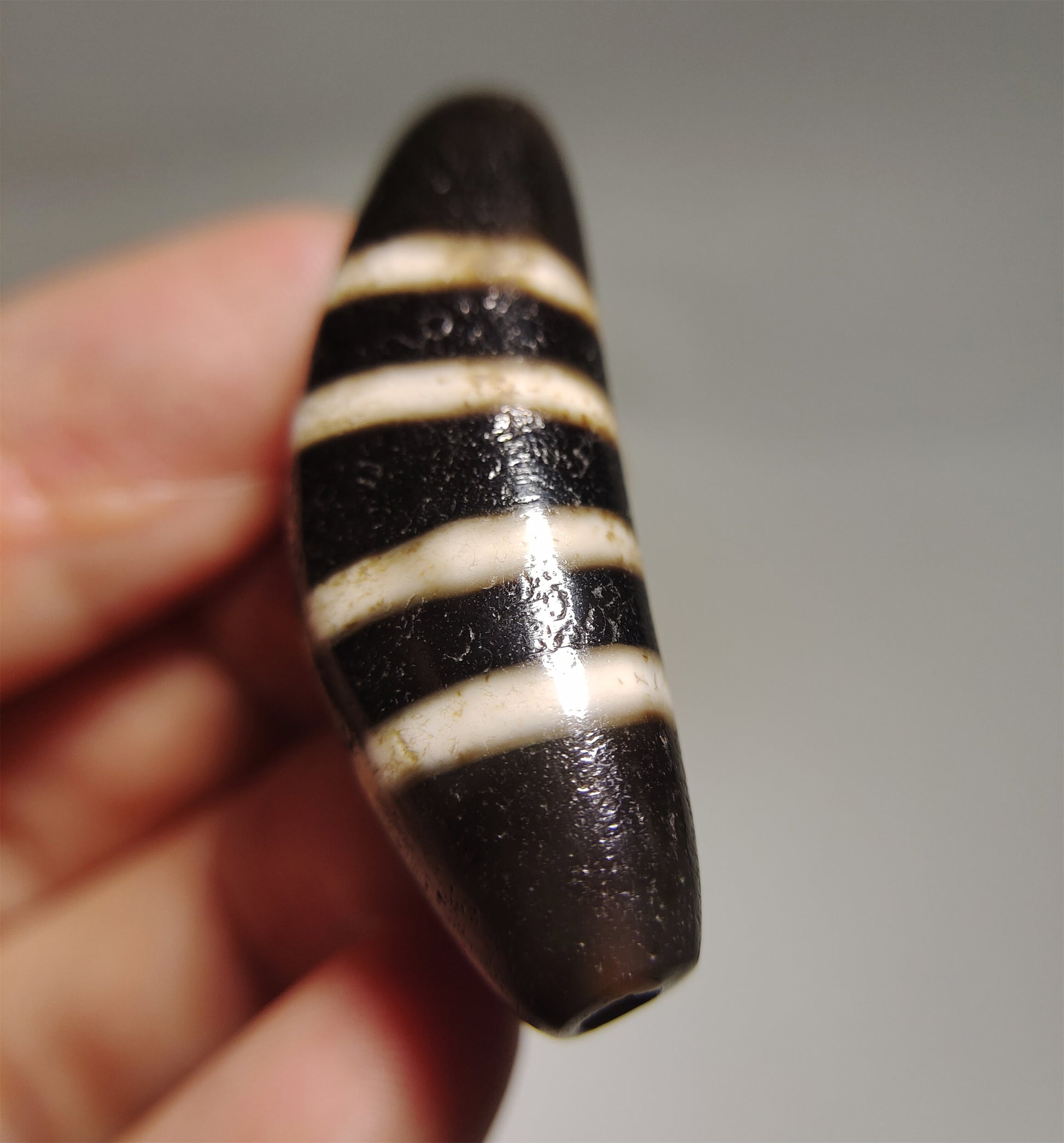 real ancient tibetan four stripes dzi bead amulet pendant genuine old antique himalaya agate pure 4 striped gzi talisman