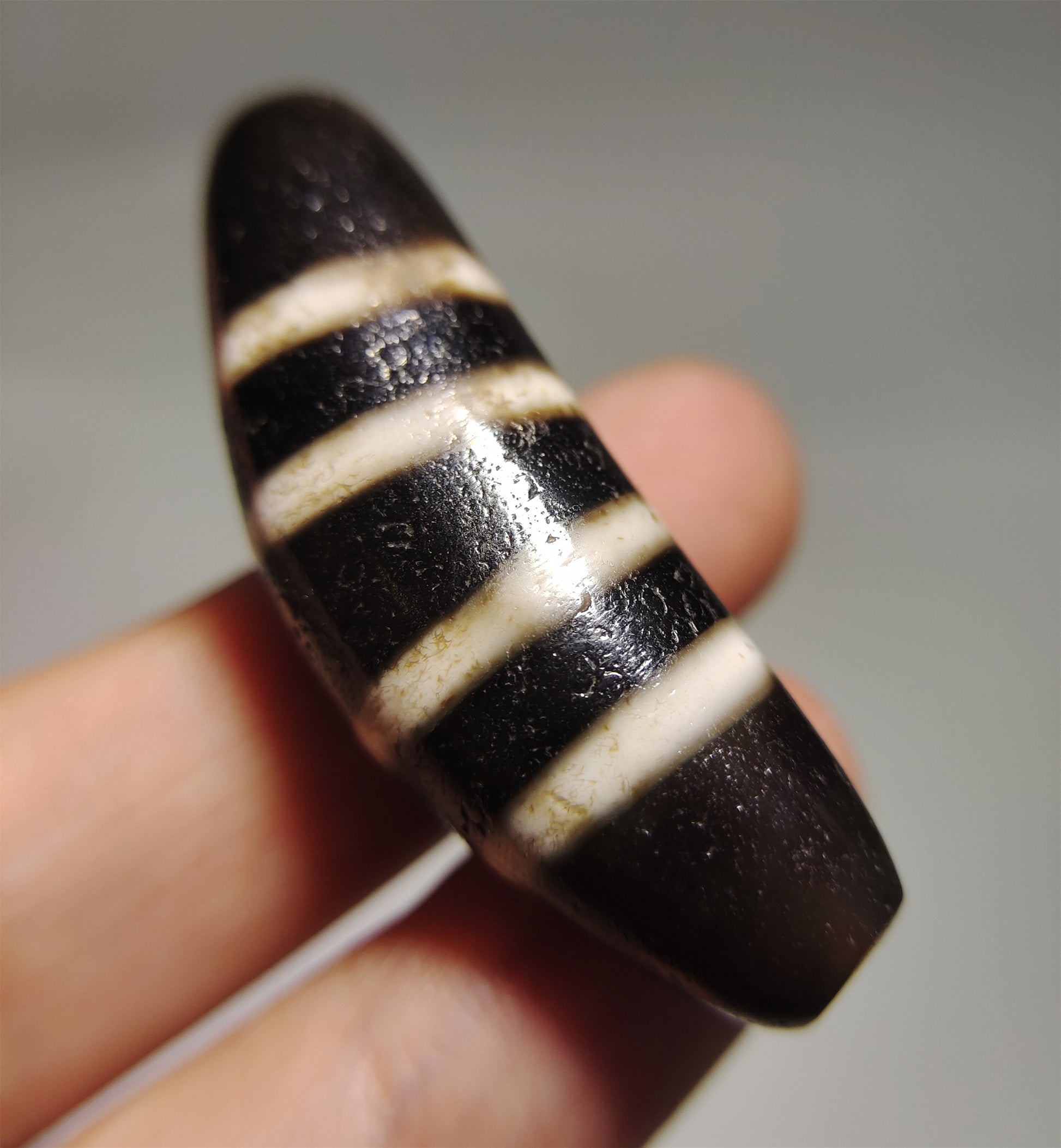 real ancient tibetan four stripes dzi bead amulet pendant genuine old antique himalaya agate pure 4 striped gzi talisman