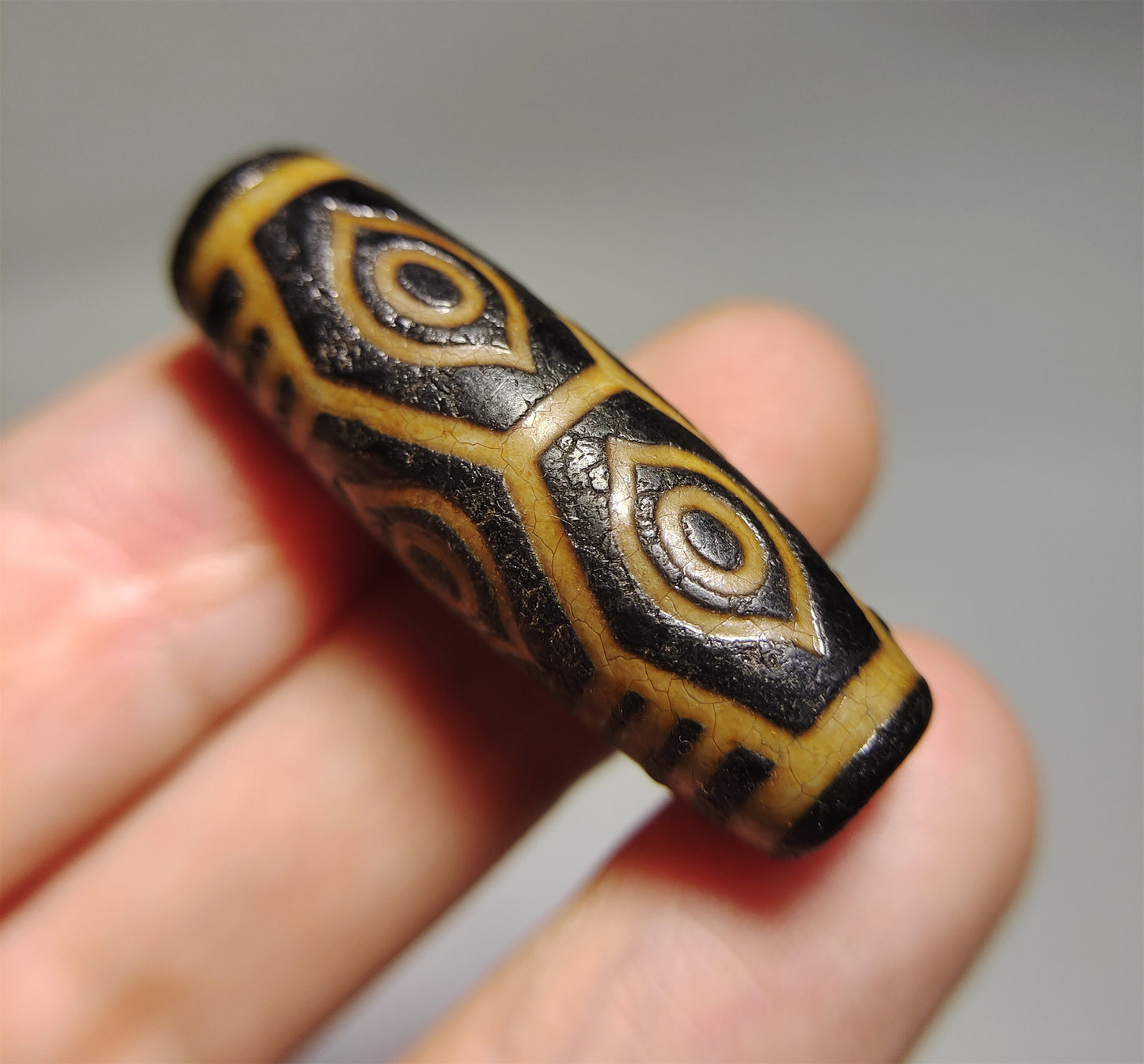 real ancient tibetan six eyed dragon dzi bead amulet pendant genuine old antique himalaya agate pure gzi talisman