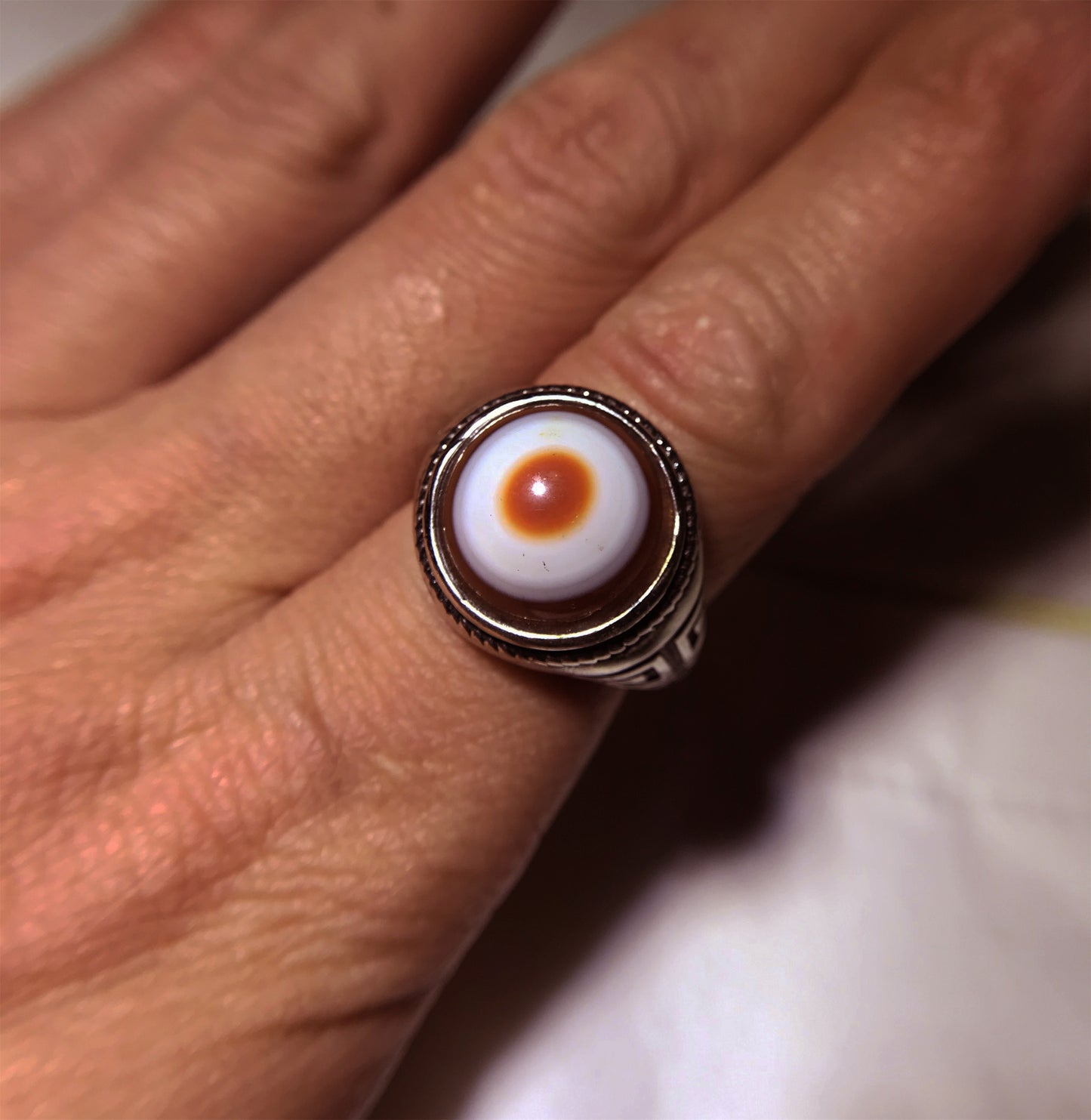 real himalaya antique lukmik eye dzi bead ring amulet genuine old luk mik banded agate one natural tibetan pyu gzi