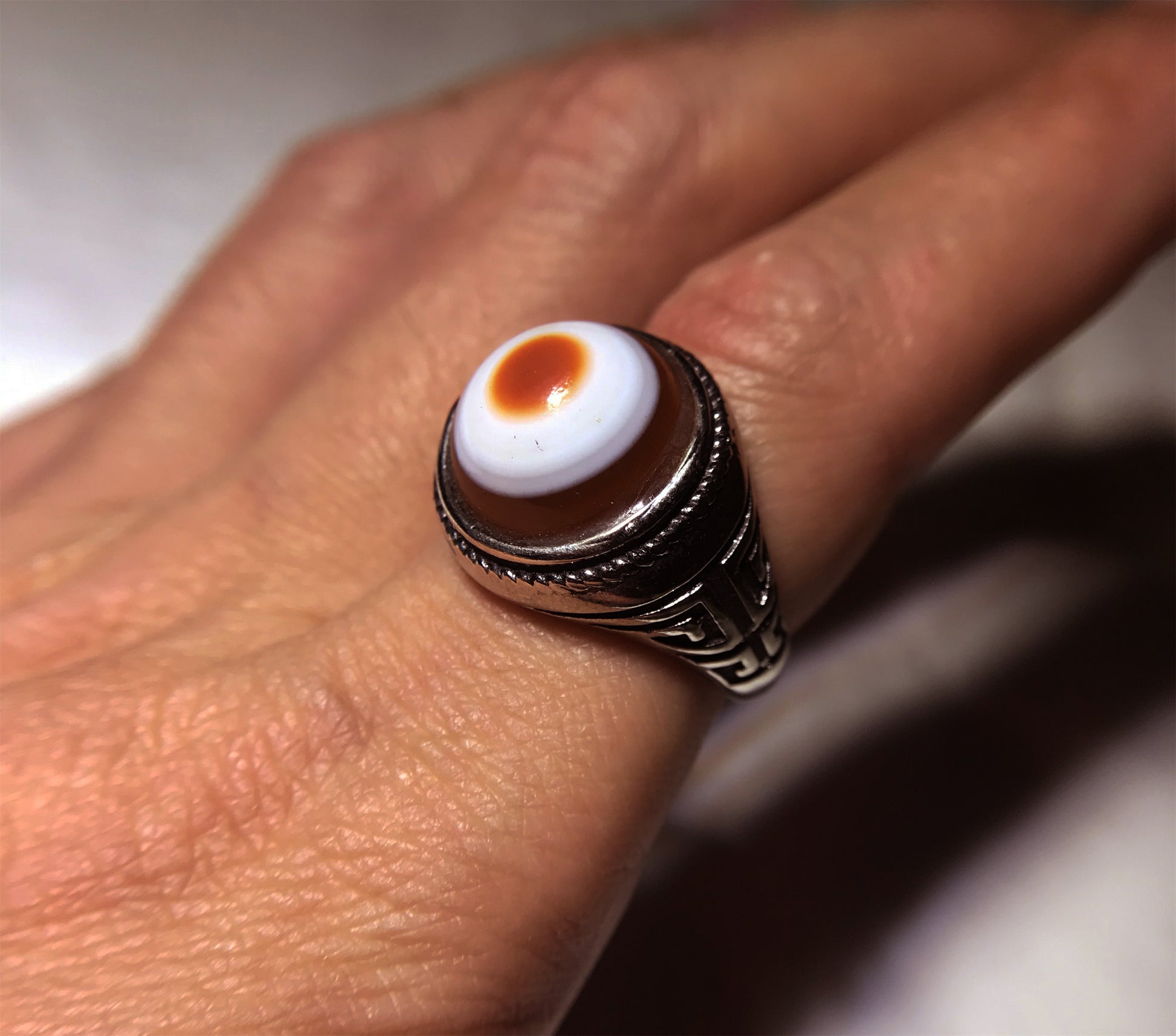 real himalaya antique lukmik eye dzi bead ring amulet genuine old luk mik banded agate one natural tibetan pyu gzi