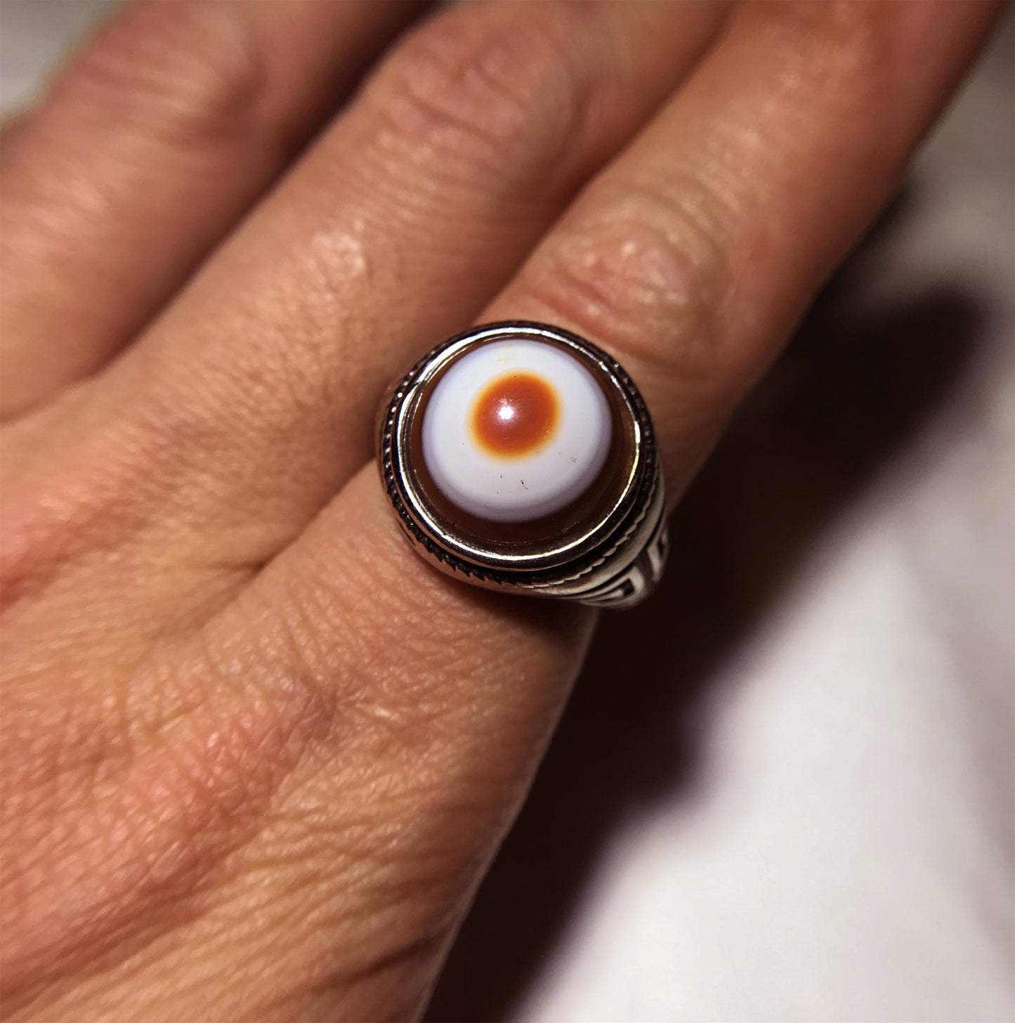 real himalaya antique lukmik eye dzi bead ring amulet genuine old luk mik banded agate one natural tibetan pyu gzi