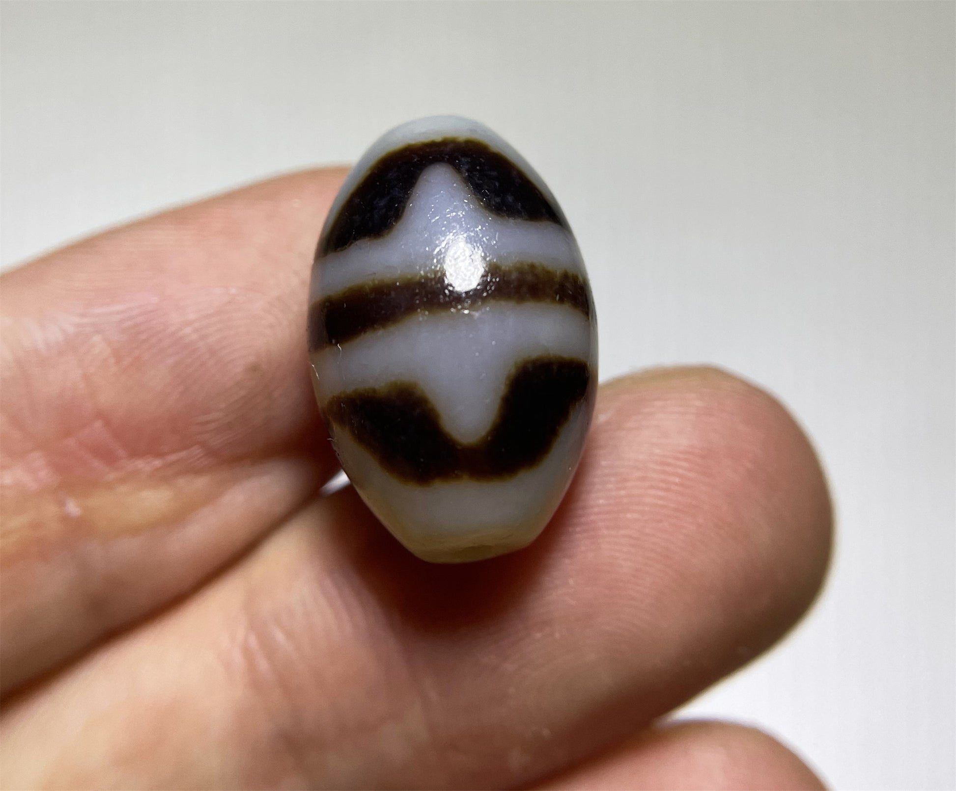 real tibetan ancient tiger tooth dzi bead pendant amulet genuine old zig zag himalaya agate water wave pure gzi talisman