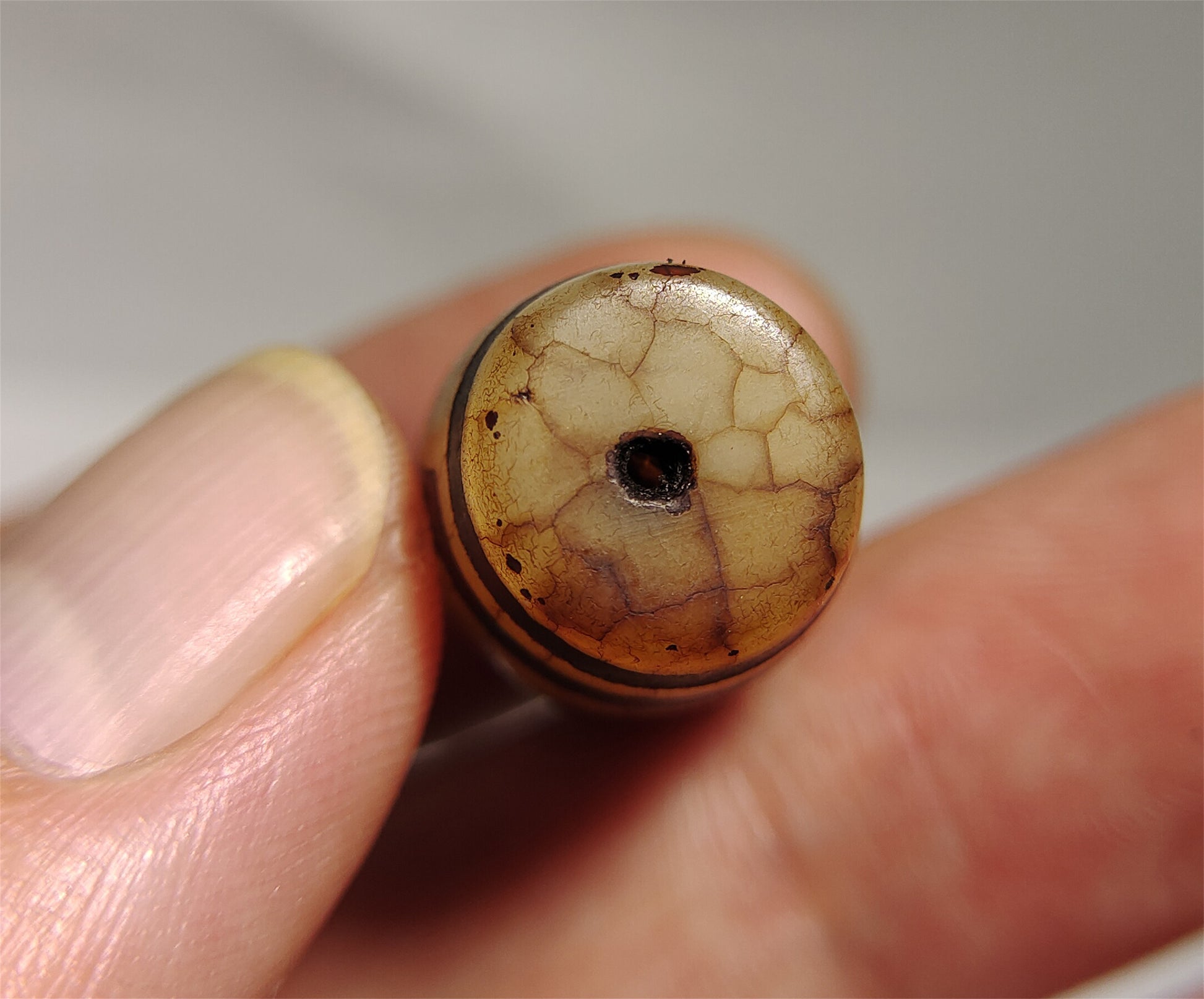 real tibetan ancient two eyes dzi bead amulet pendant genuine old antique himalaya agate nepal 2 eyed pure gzi talisman bracelet