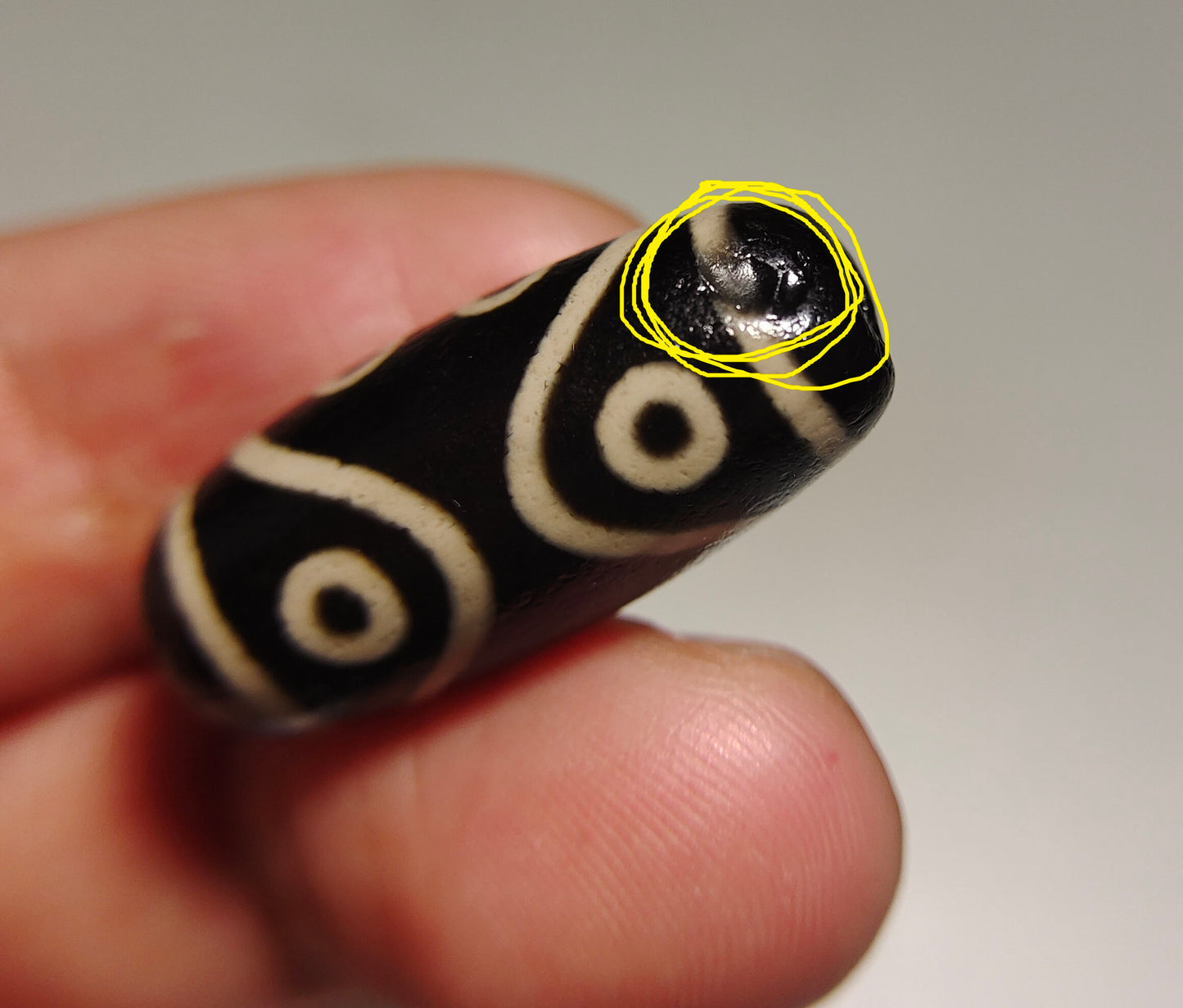 Genuine Tibetan Old Ancient Eight Eyes Dzi Bead Amulet Himalaya Real Agate Pure 8 Eyed Gzi Tibet