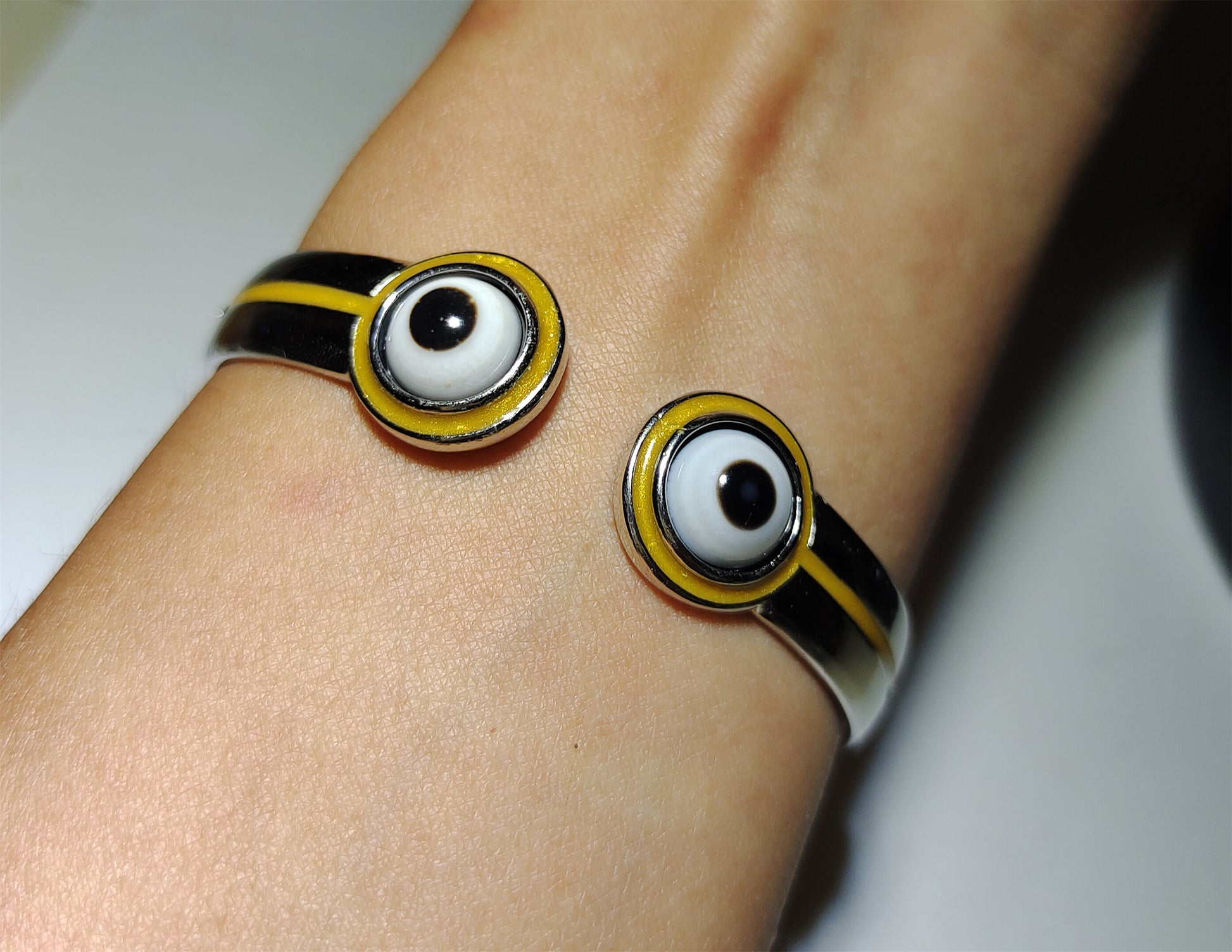 Tibetan Antique Lukmik Dzi Bead Bangle Amulet Himalaya One Eye Goat luk mik
