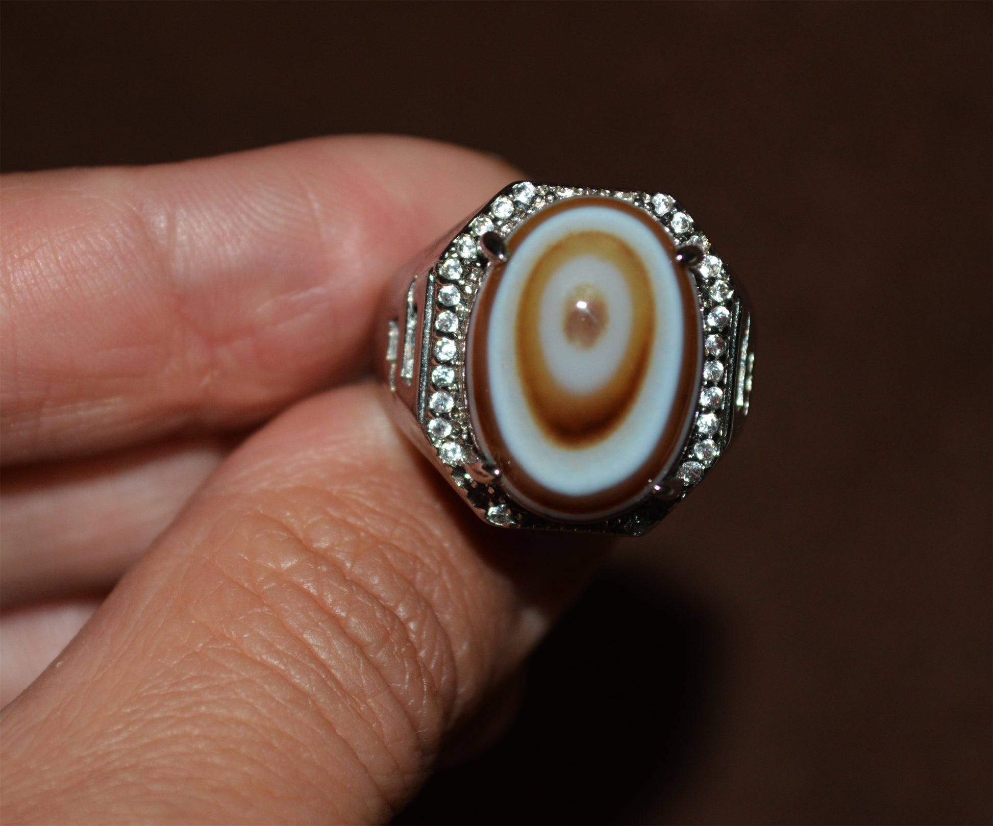 Real Tibetan Old Antique Luk Mik Eye Dzi Bead Ring Himalaya Lukmik 