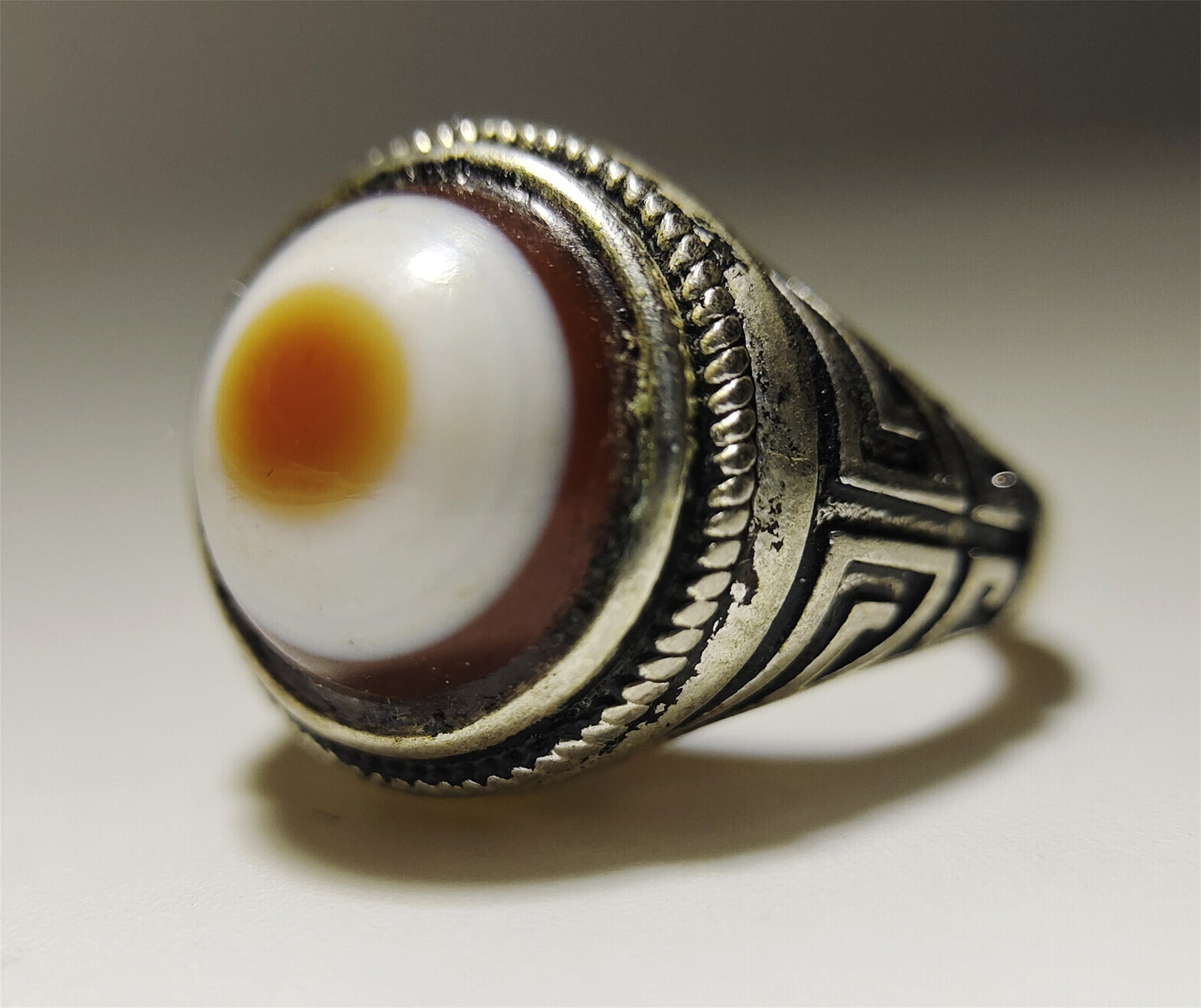 Himalaya LukMik One Eye Dzi Bead Ring Tibetan Old Antique